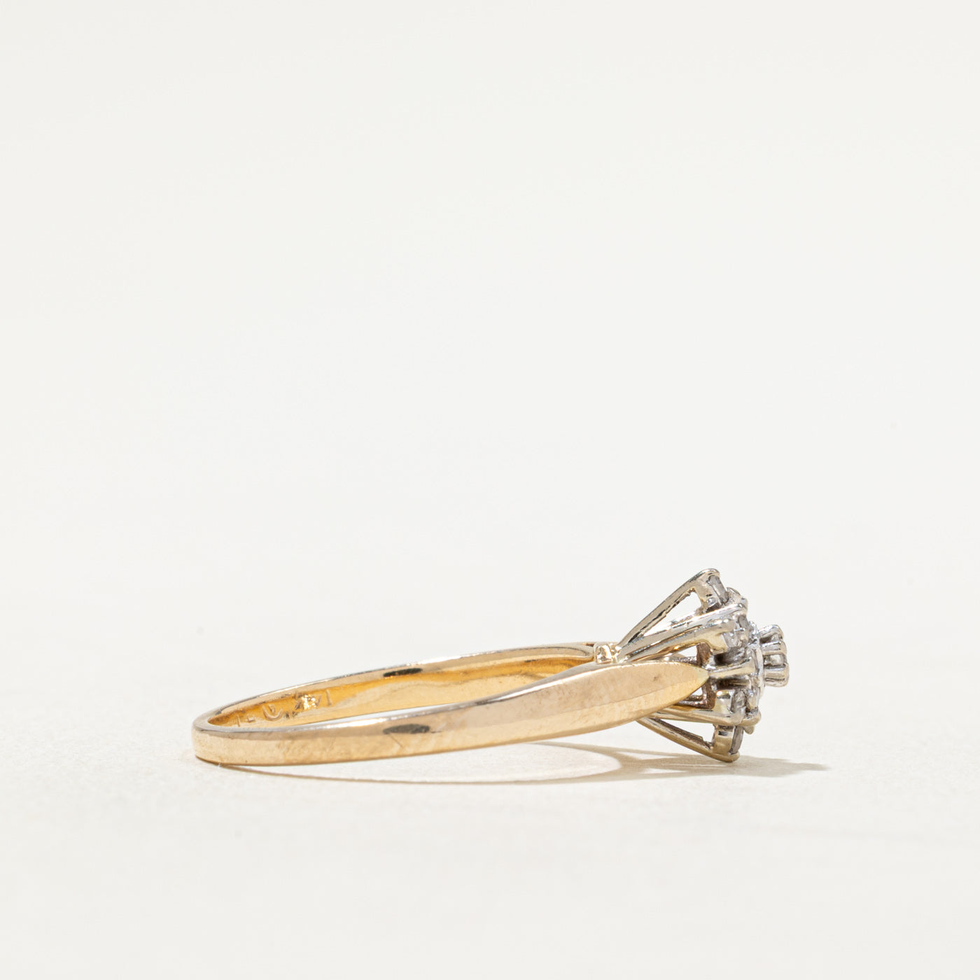 Diamond Cluster Petal Ring | 0.14ctw | SZ 5.75
