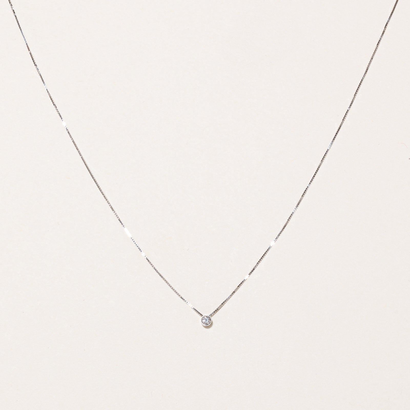 Collier pendentif diamant | 0,04 ct | 40,6 cm | 
