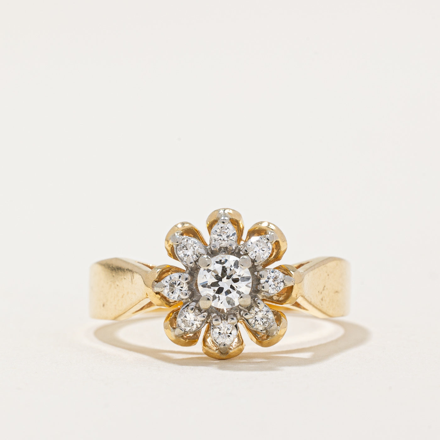 Diamond Flower Cocktail Ring | 0.32ctw | SZ 5.75 |