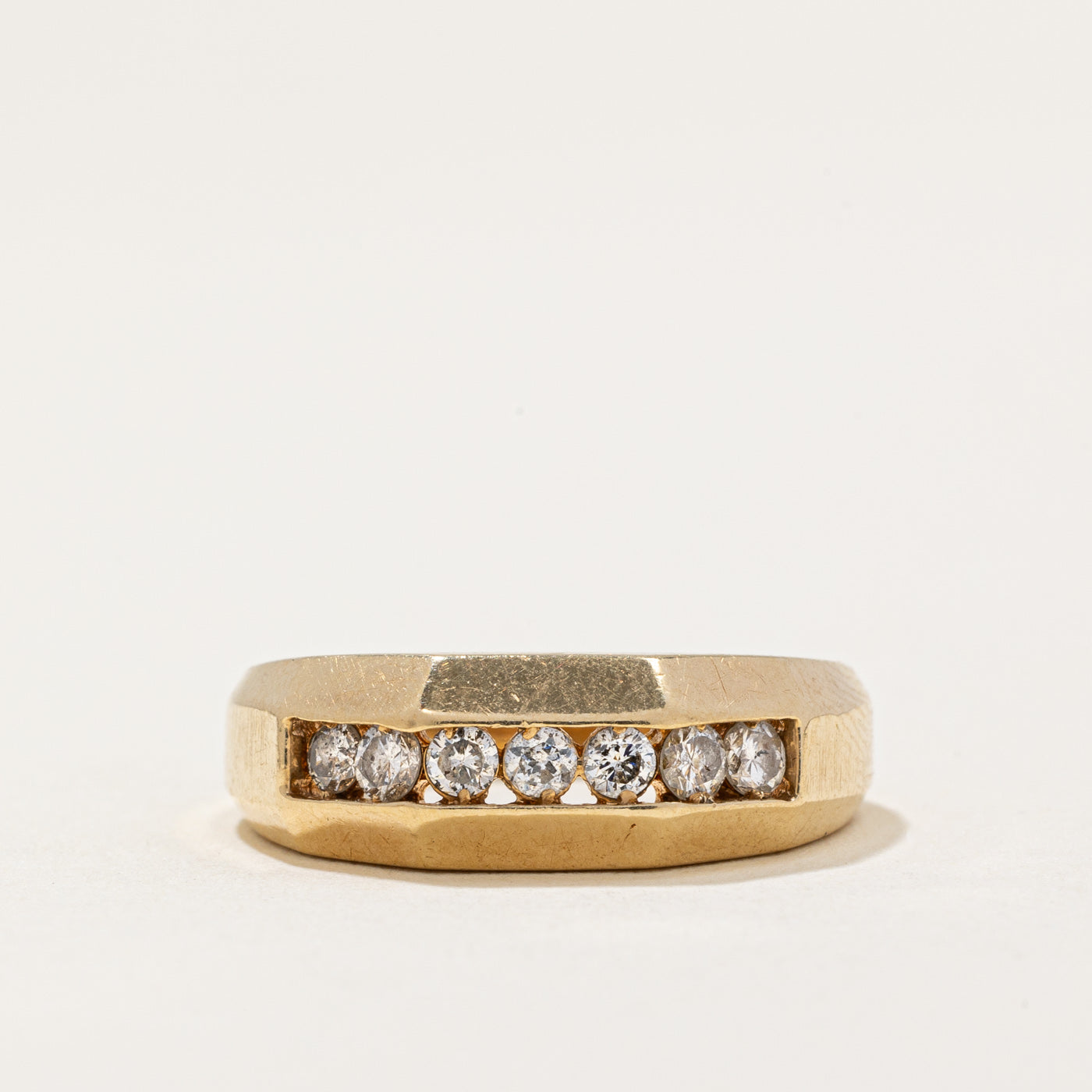 Channel Set Diamond Ring | 0.27ctw | SZ 6 |