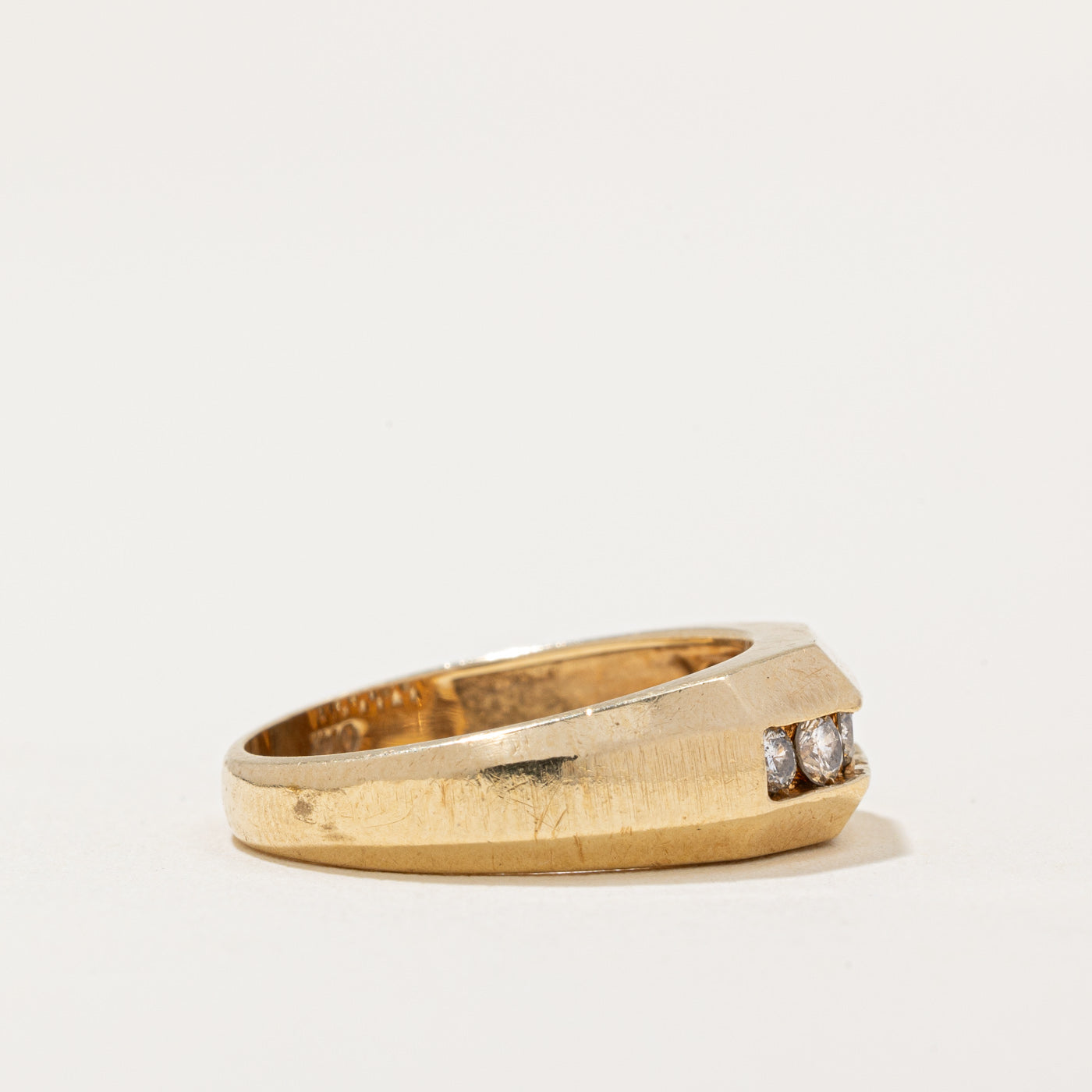 Channel Set Diamond Ring | 0.27ctw | SZ 6 |