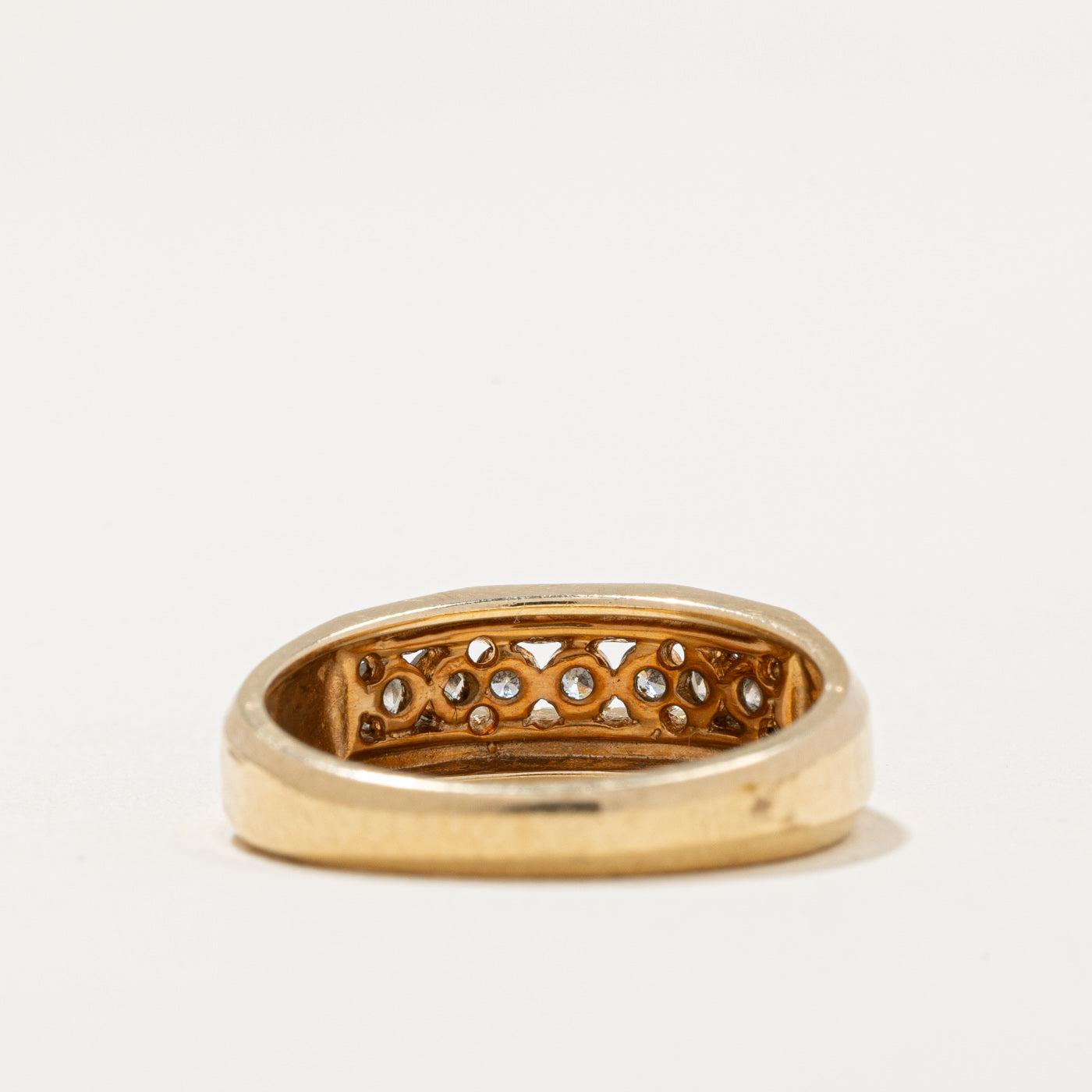 Channel Set Diamond Ring | 0.27ctw | SZ 6 |