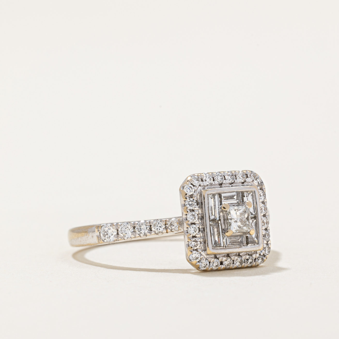 Diamond Engagement Ring | 0.44ctw | SZ 5.5 |