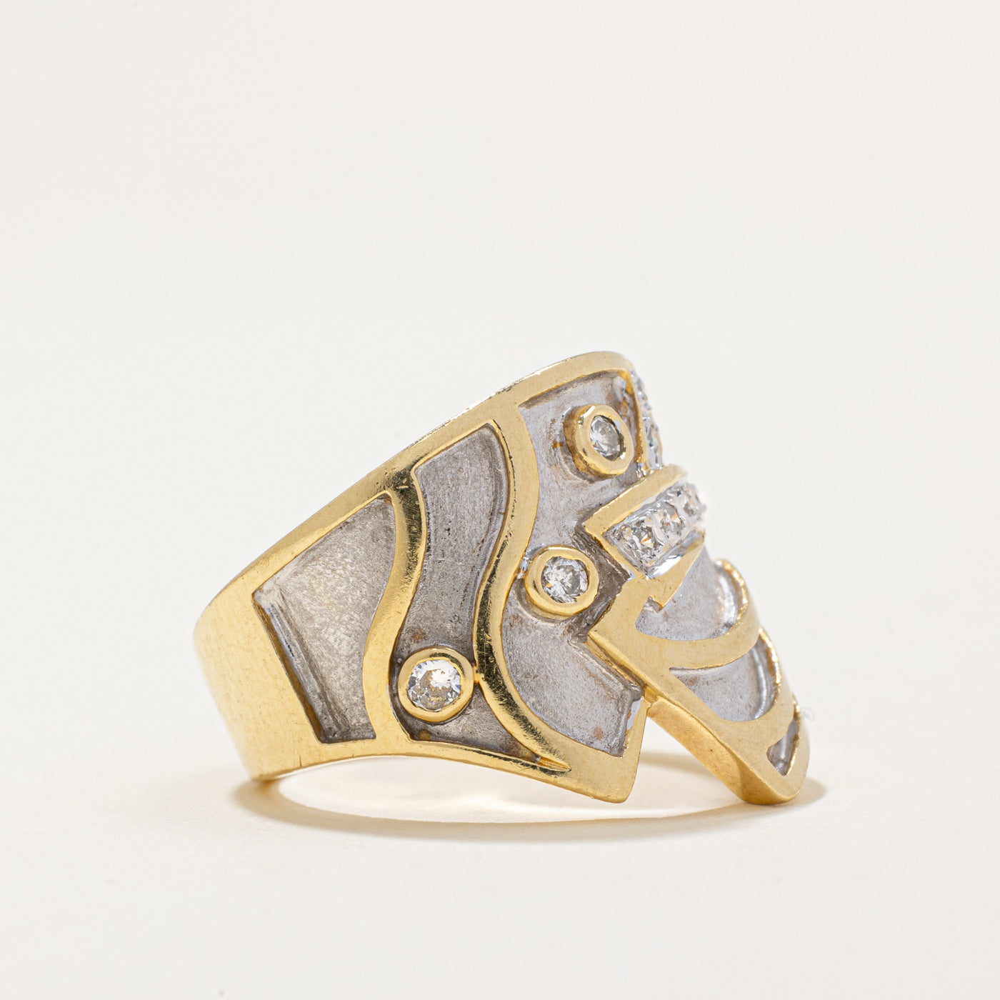 Two Tone Gold Diamond Cocktail Ring | 0.17ctw | SZ 6.75 |