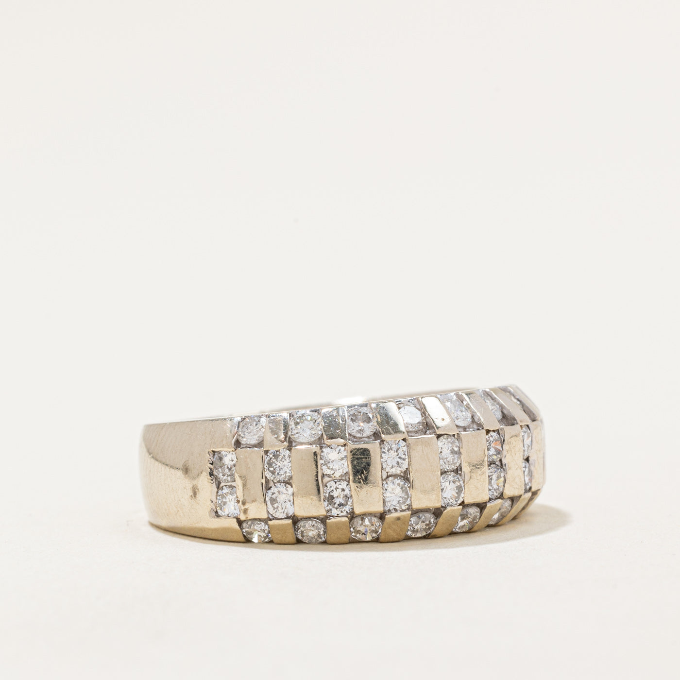Channel Set Diamond Ring | 1.00ctw | SZ 7.25 |