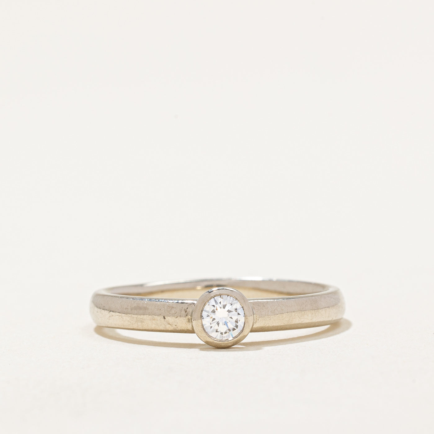 Bague sertie de diamants | 0,15 ct | Taille 6,25 |