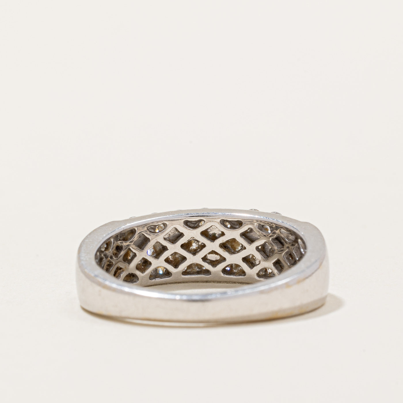 Pave Set Diamond Ring | 0.90ctw | SZ 7 |