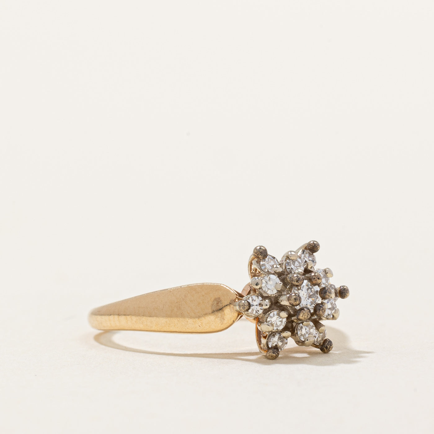 Diamond Petal Cluster Ring | 0.20ctw | SZ 5 |