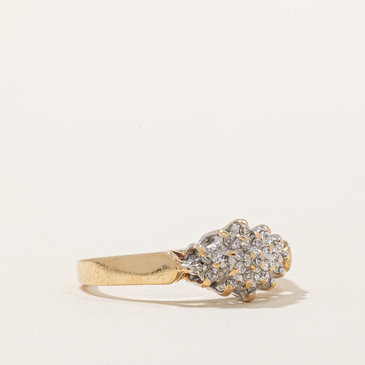 Diamond Cluster Cocktail Ring | 0.13ctw | SZ 6.75 |