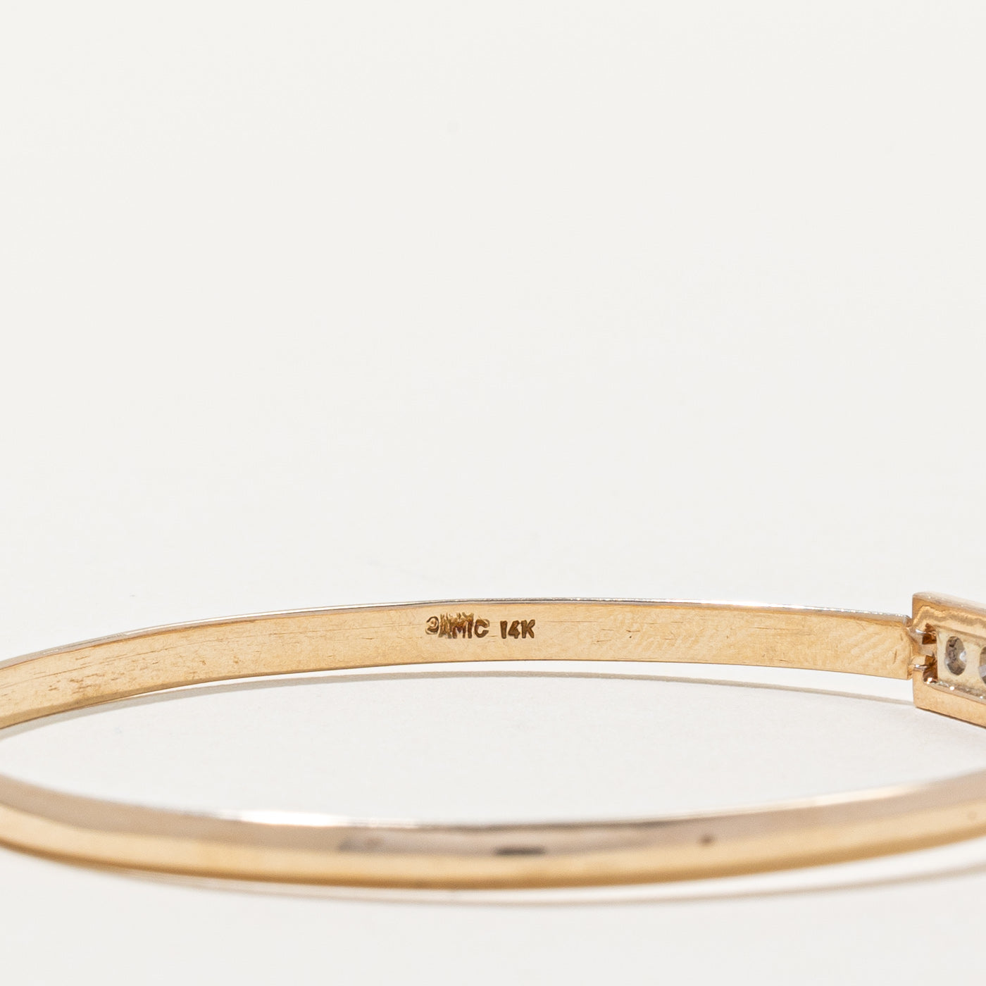 Diamond Closure Bangle | 0.37ctw | 6.5" |