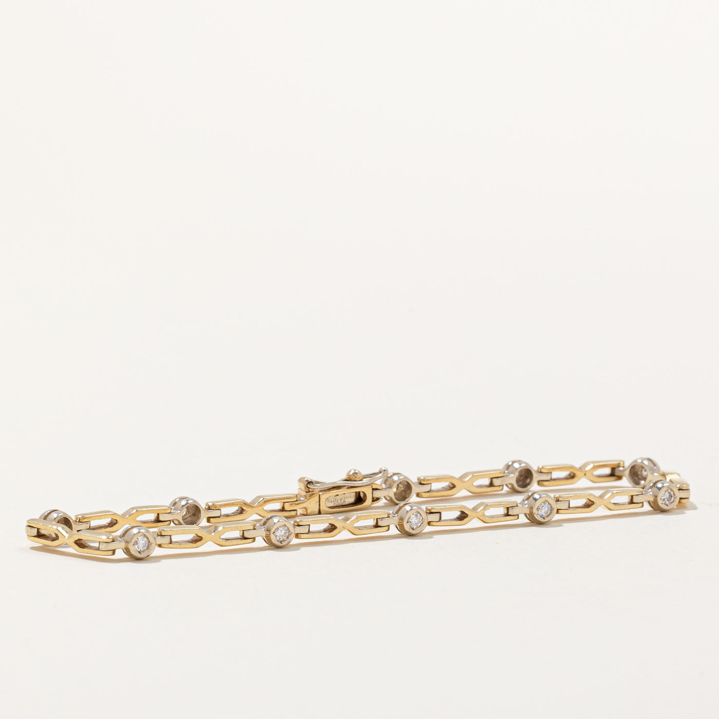 Diamond Bracelet | 0.15ctw | 7" |
