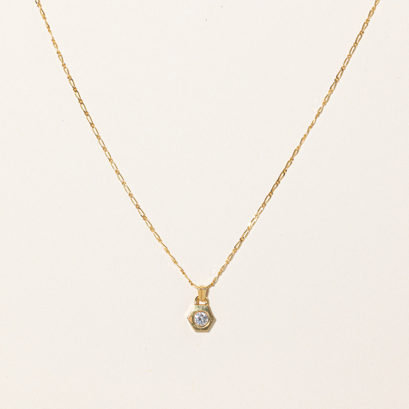 Bezel Set Diamond Pendant Necklace | 0.25ct | 16"|