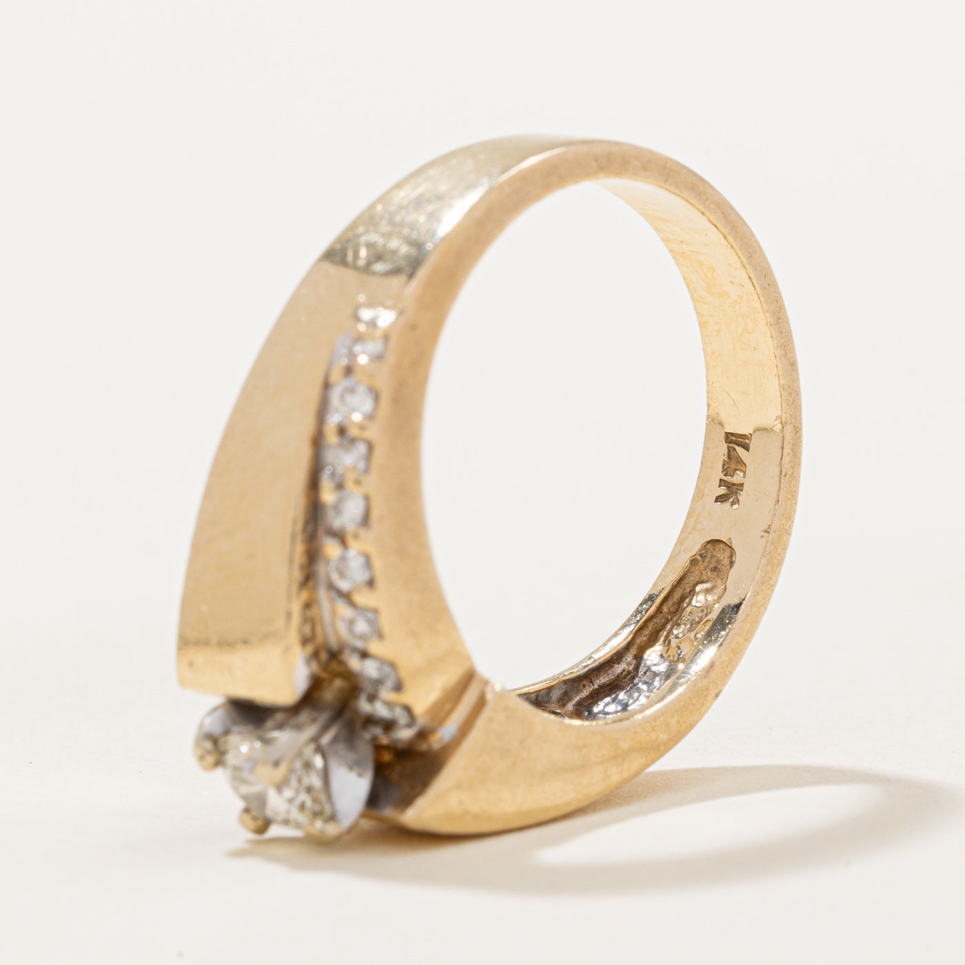 Solitaire with Accents Diamond Ring | 0.48ctw | SZ 6.75 |