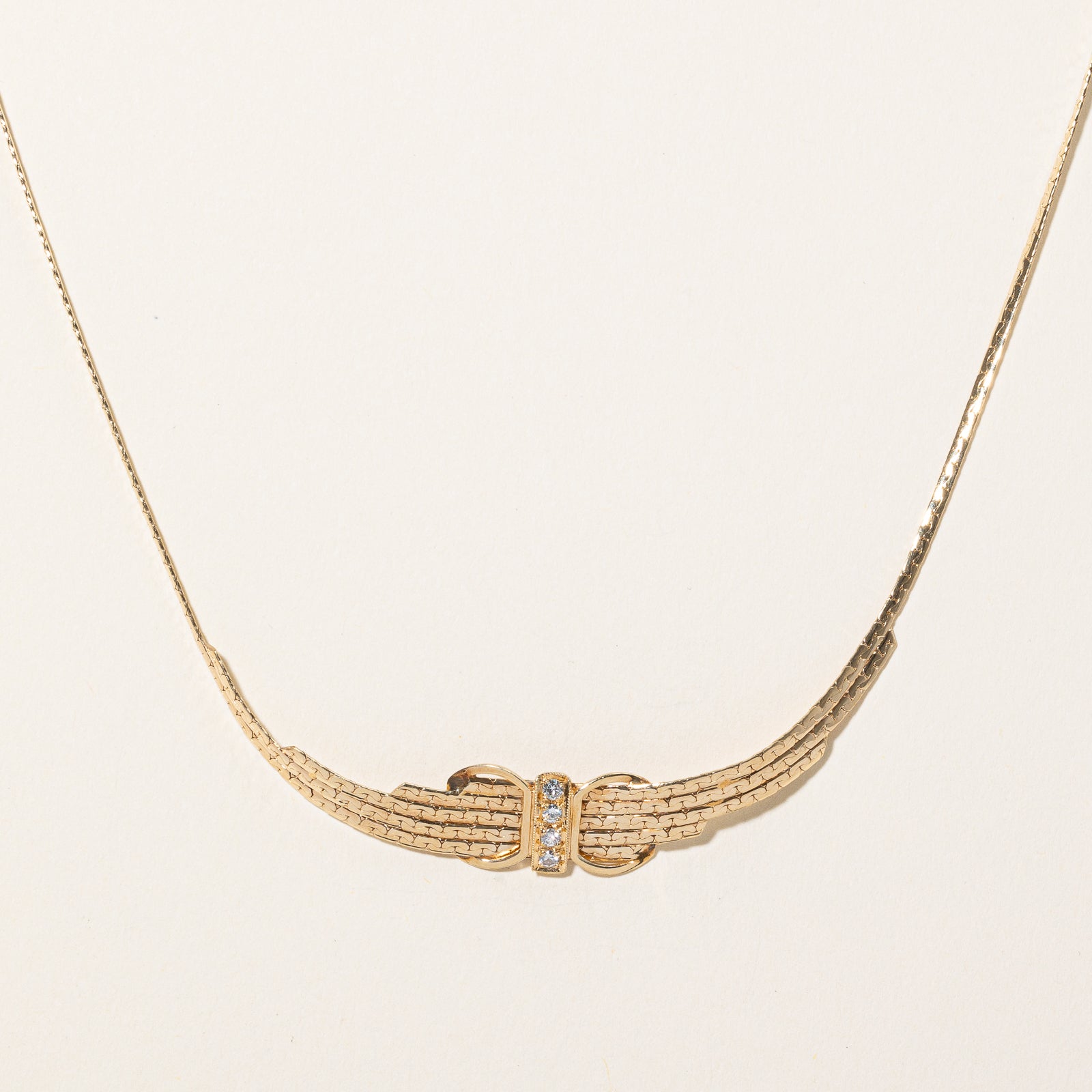 Four Stone Diamond Scoop Necklace | 0.11ctw | 16" |