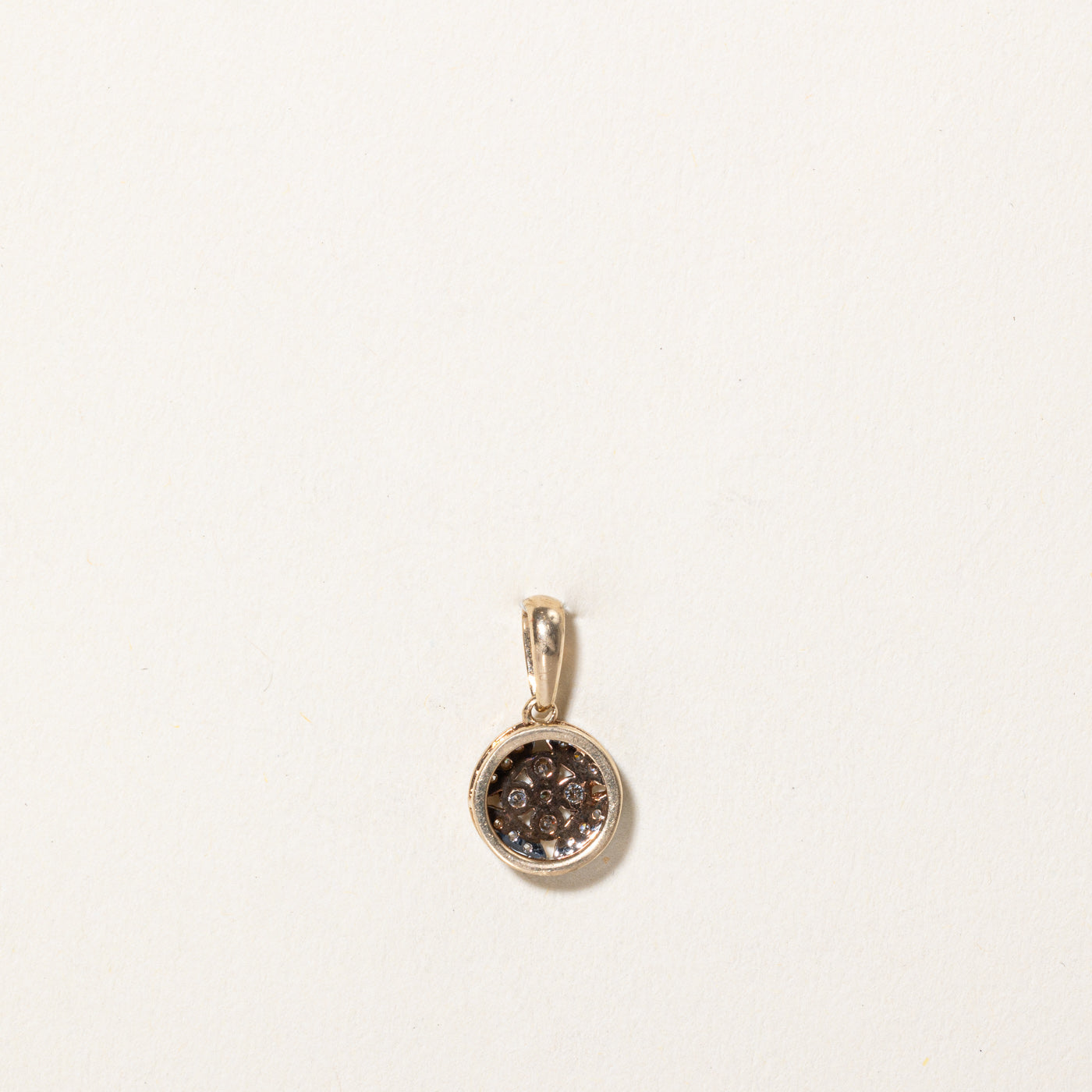 Diamond Cluster Pendant | 0.17ctw |