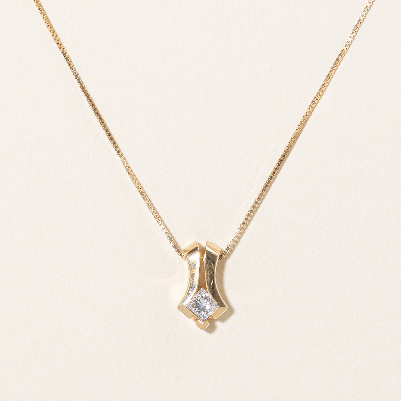 Princess Cut Diamond Pendant Necklace | 0.19ct | 18" |