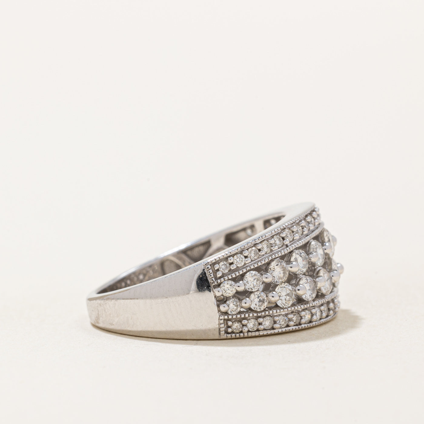 Diamond Cocktail Ring | 0.90ctw | SZ 7 |