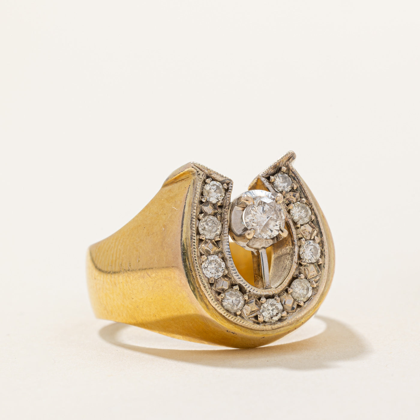Bague fer à cheval en diamant | 0,46 ct | Taille 9 | 