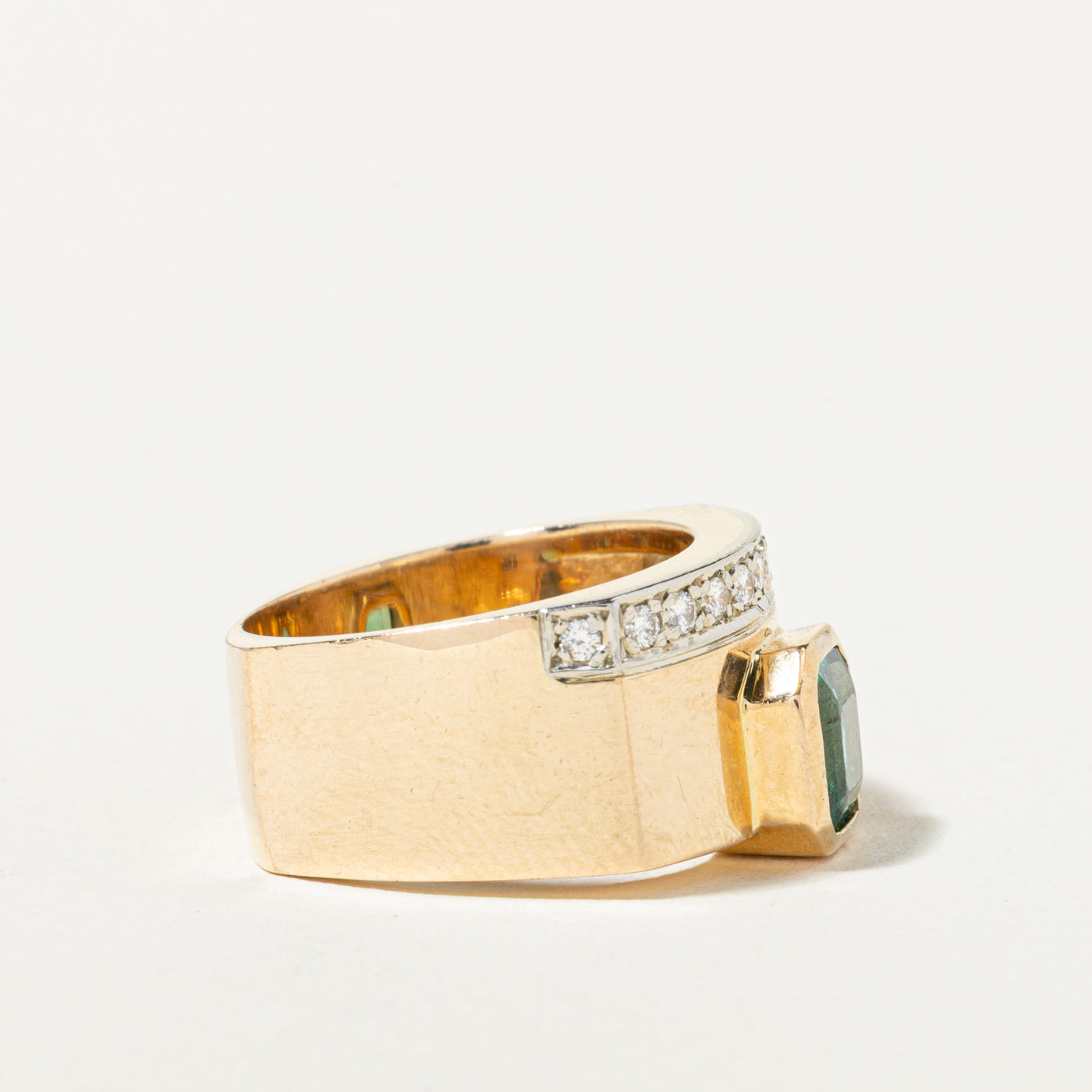 14k Emerald & Diamond Abstract Cocktail Ring | 1.42ct, 0.19ctw | SZ 5