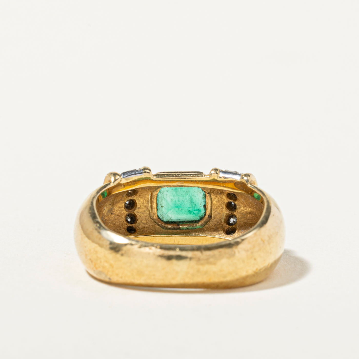 18k Emerald & Diamond Fluted Ring | 0.72ct, 0.23ctw | SZ 4