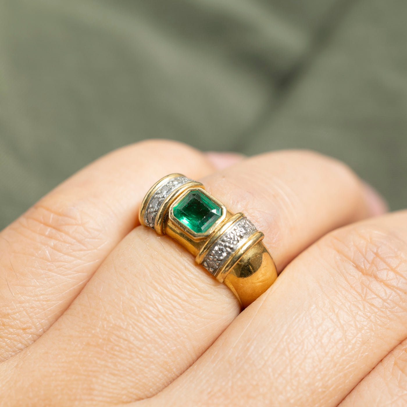 18k Emerald & Diamond Fluted Ring | 0.72ct, 0.23ctw | SZ 4