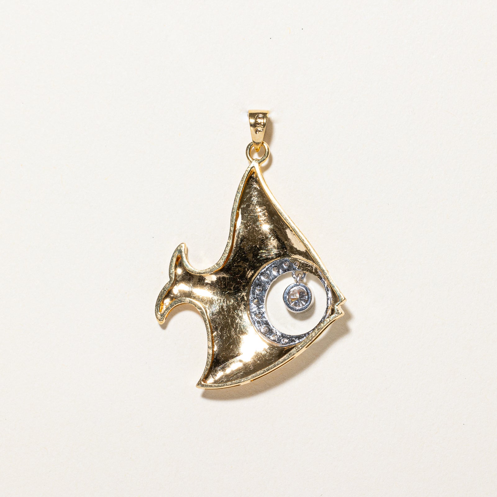 Diamond Angelfish Pendant | 0.18ctw |