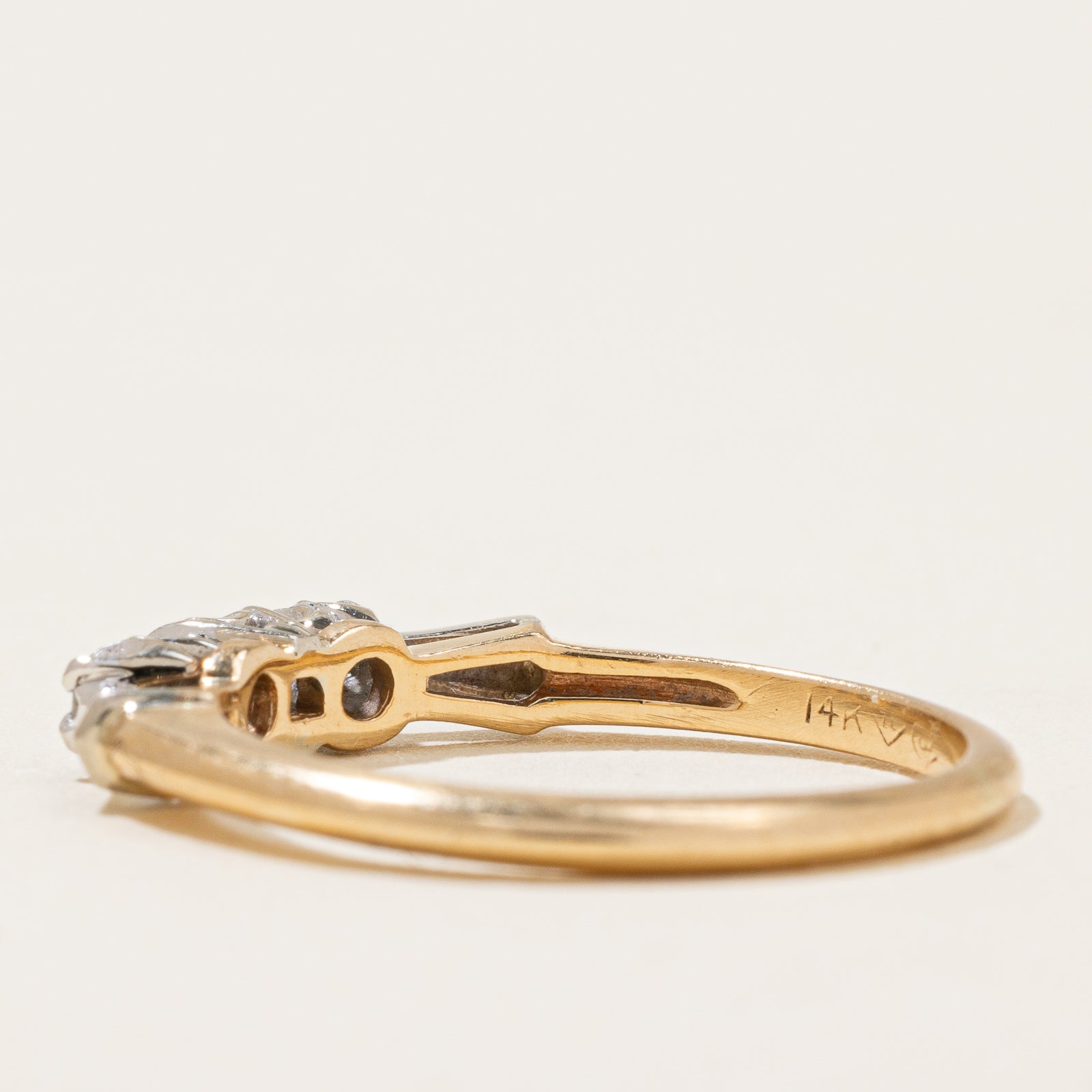 Five Stone Diamond Ring | 0.07ctw | SZ 7 |
