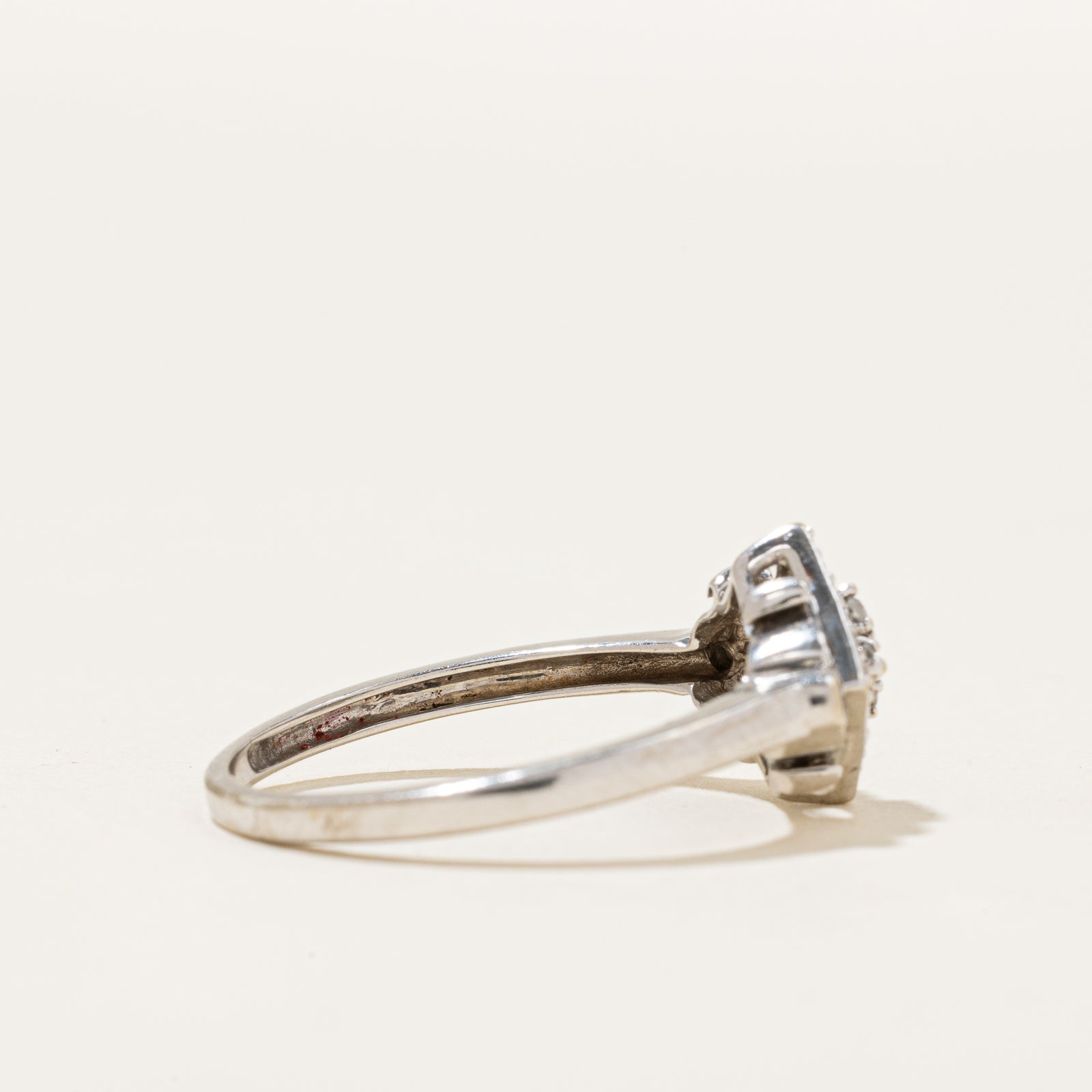 Bague ornée de diamants | 0,17 ct | Taille 7,5 | 