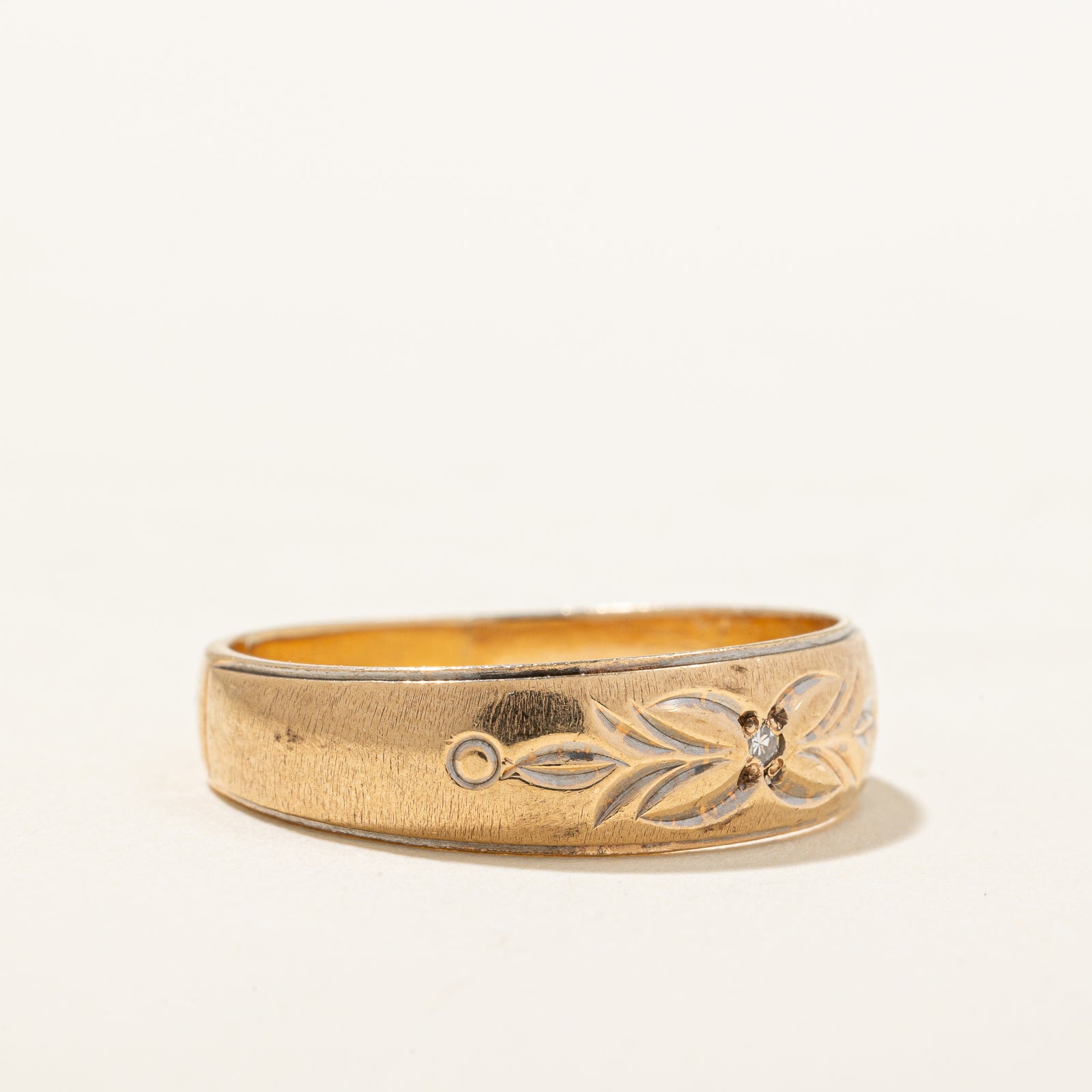 Bague gravée de diamants | 0,01 ct | Taille 9,25 | 