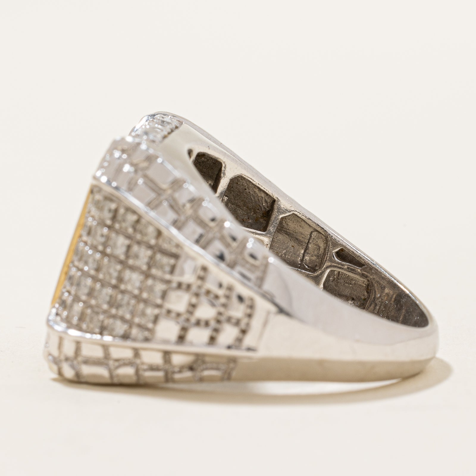 Diamond Grid Signet Ring | 1.38ctw | SZ 10 |
