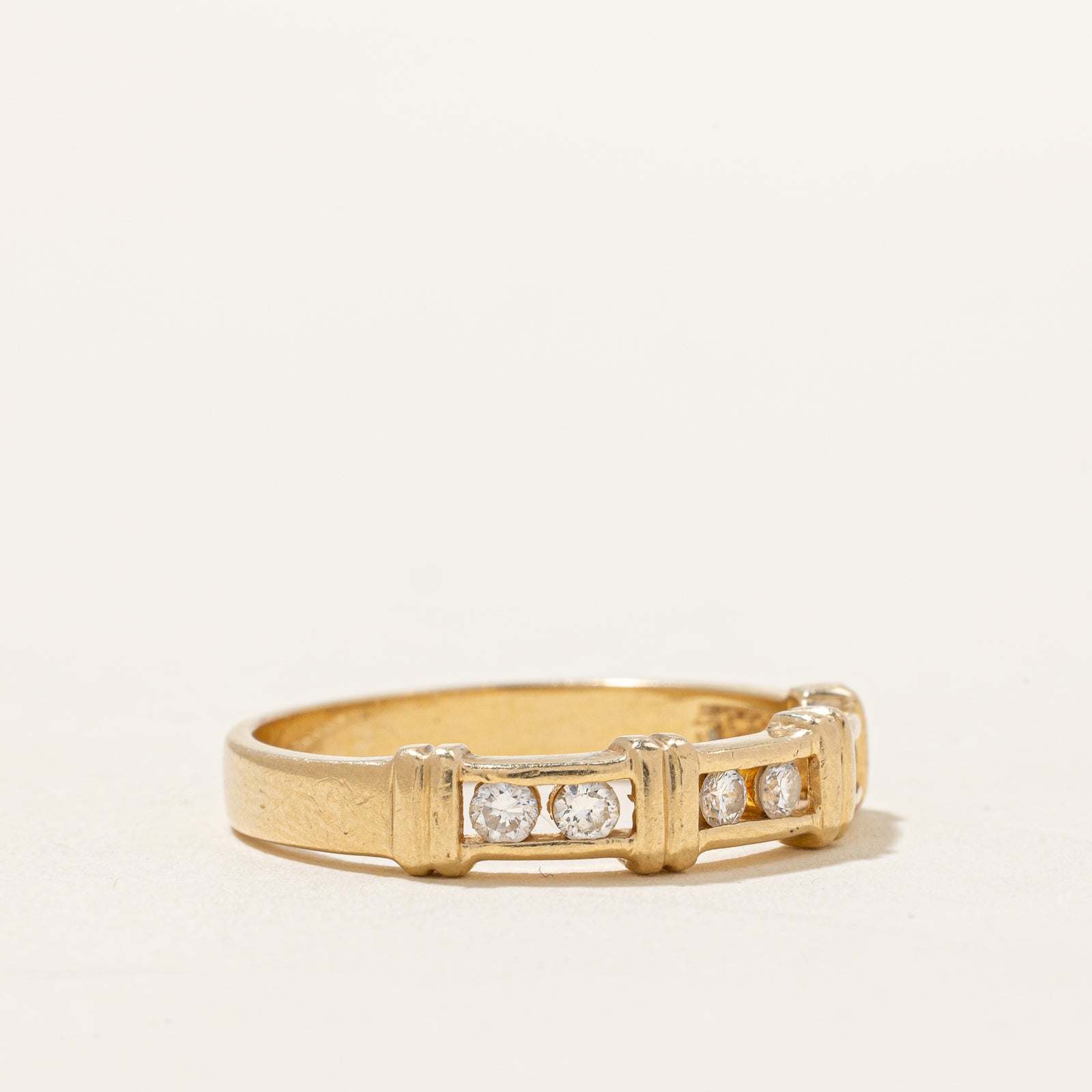 Bague six diamants | 0,15 ct au total | Taille 7 | 