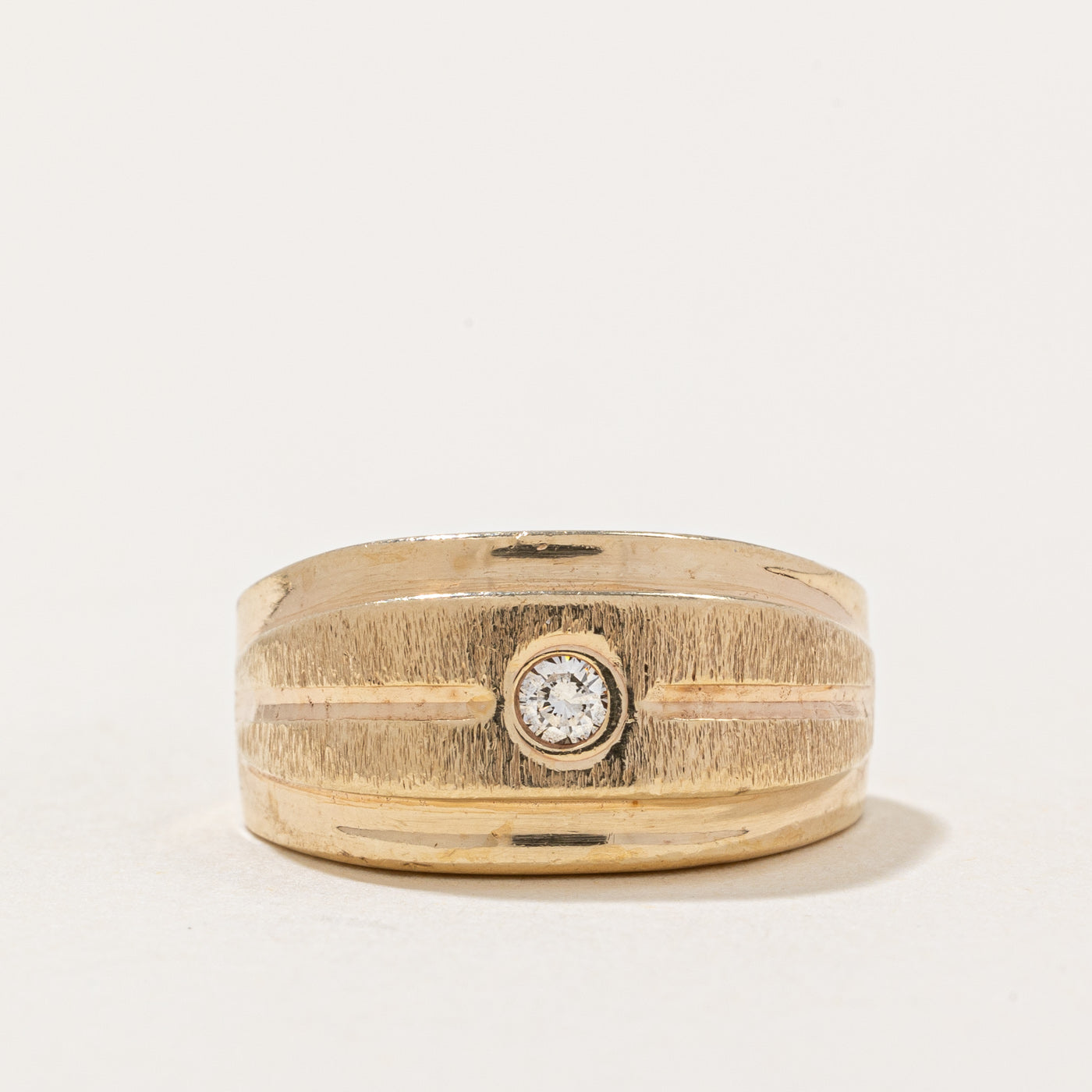 Flush Set Diamond Ring | 0.06ct | SZ 5.5 |
