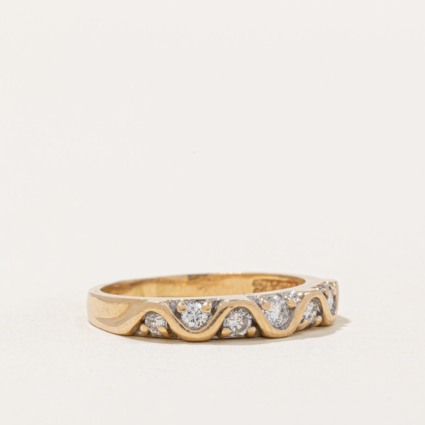 Diamond Wave Band | 0.28ctw | SZ 6.75 |