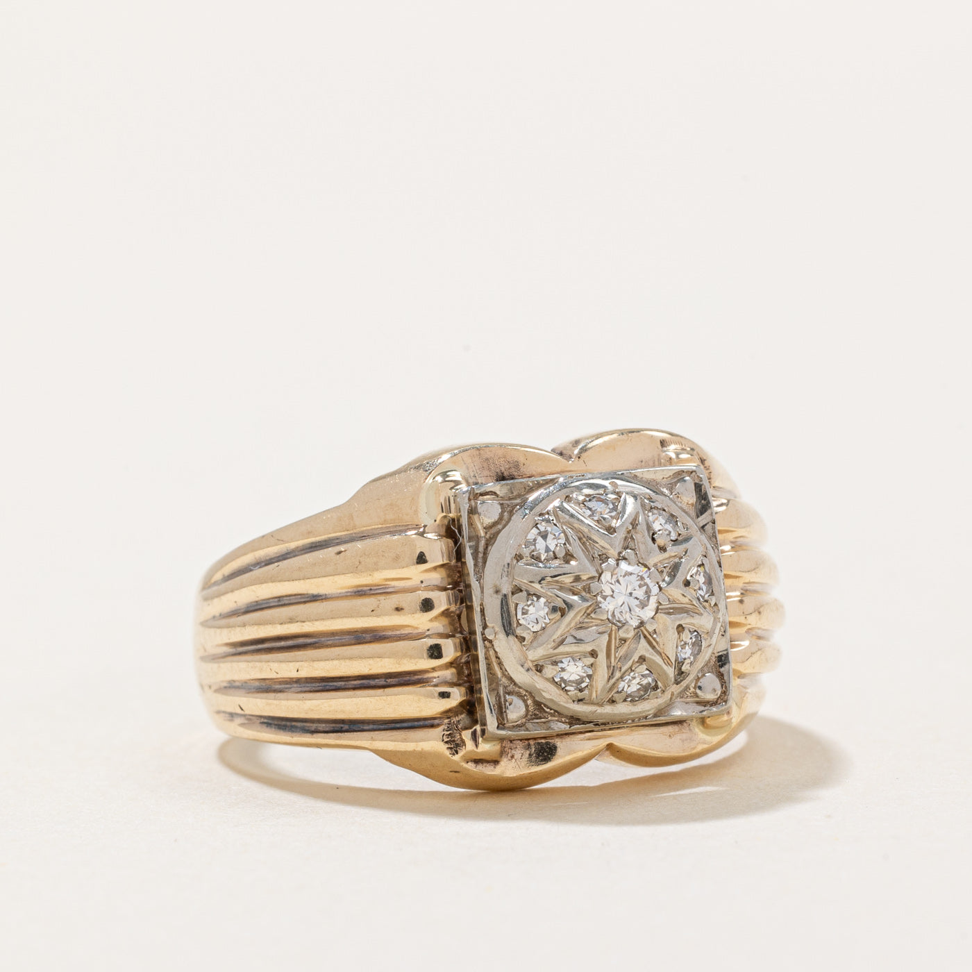 Illusion Set Diamond Cocktail Ring | 0.17ctw | SZ 8 |