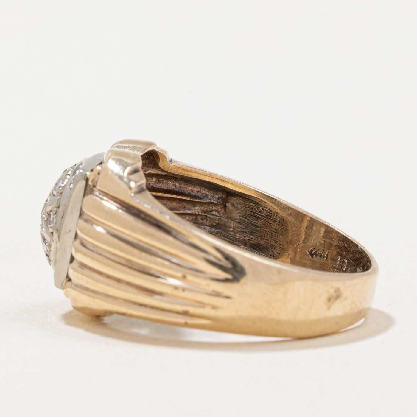 Illusion Set Diamond Cocktail Ring | 0.17ctw | SZ 8 |