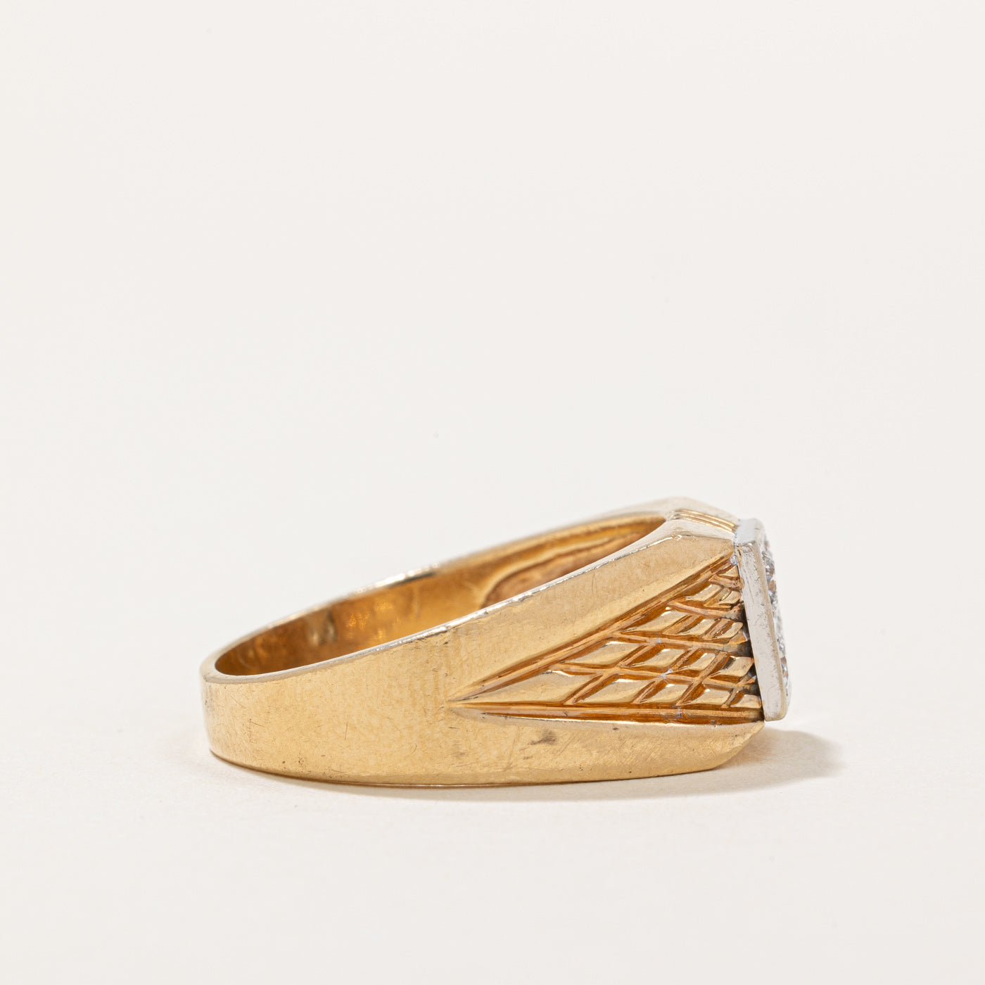 Illusion Set Diamond Textured Ring | 0.48ctw | SZ 11.5 |