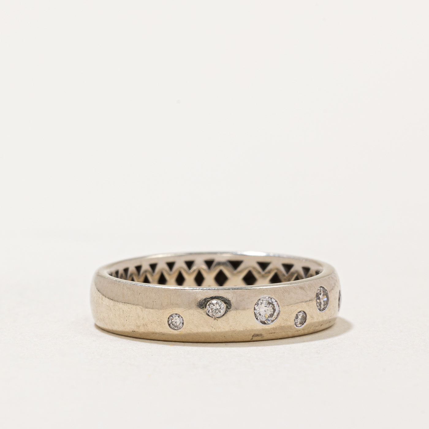 White Gold Flush Set Diamond Band | 0.12ctw | SZ 4.75 |