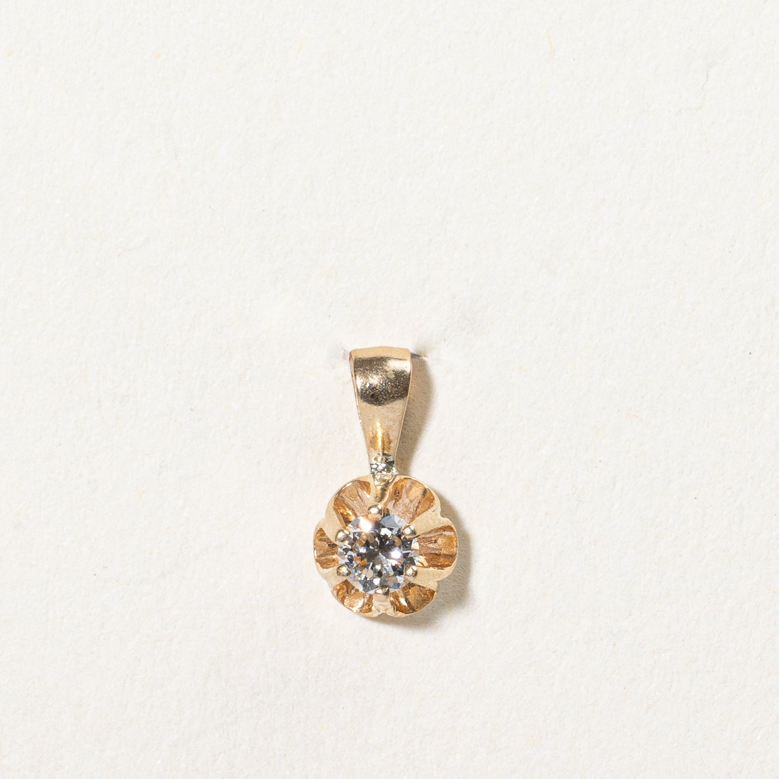 Belcher Set Diamond Pendant | 0.10ct |
