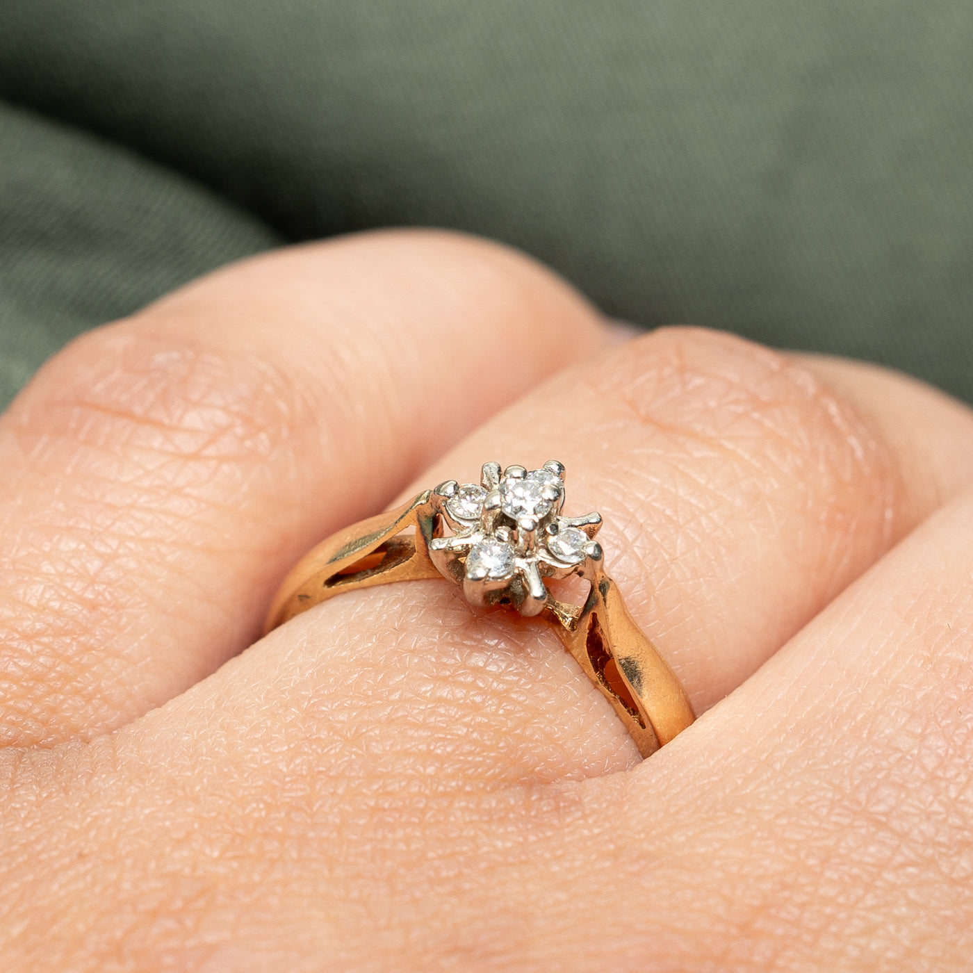 Diamond Cluster Ring | 0.13ctw | SZ 7.25