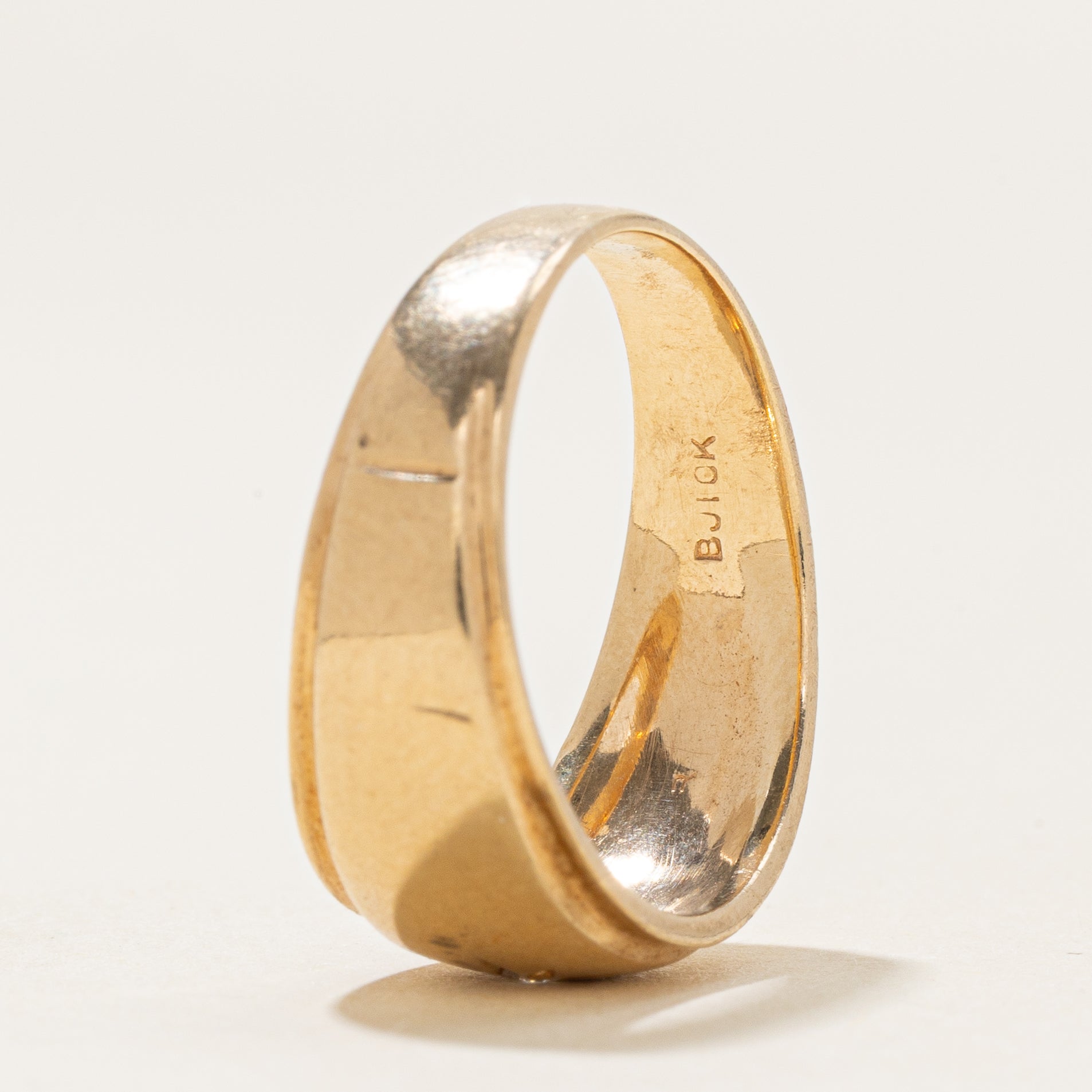 Star Set Diamond Chunky Band | 0.03ctw | SZ 8.0 |