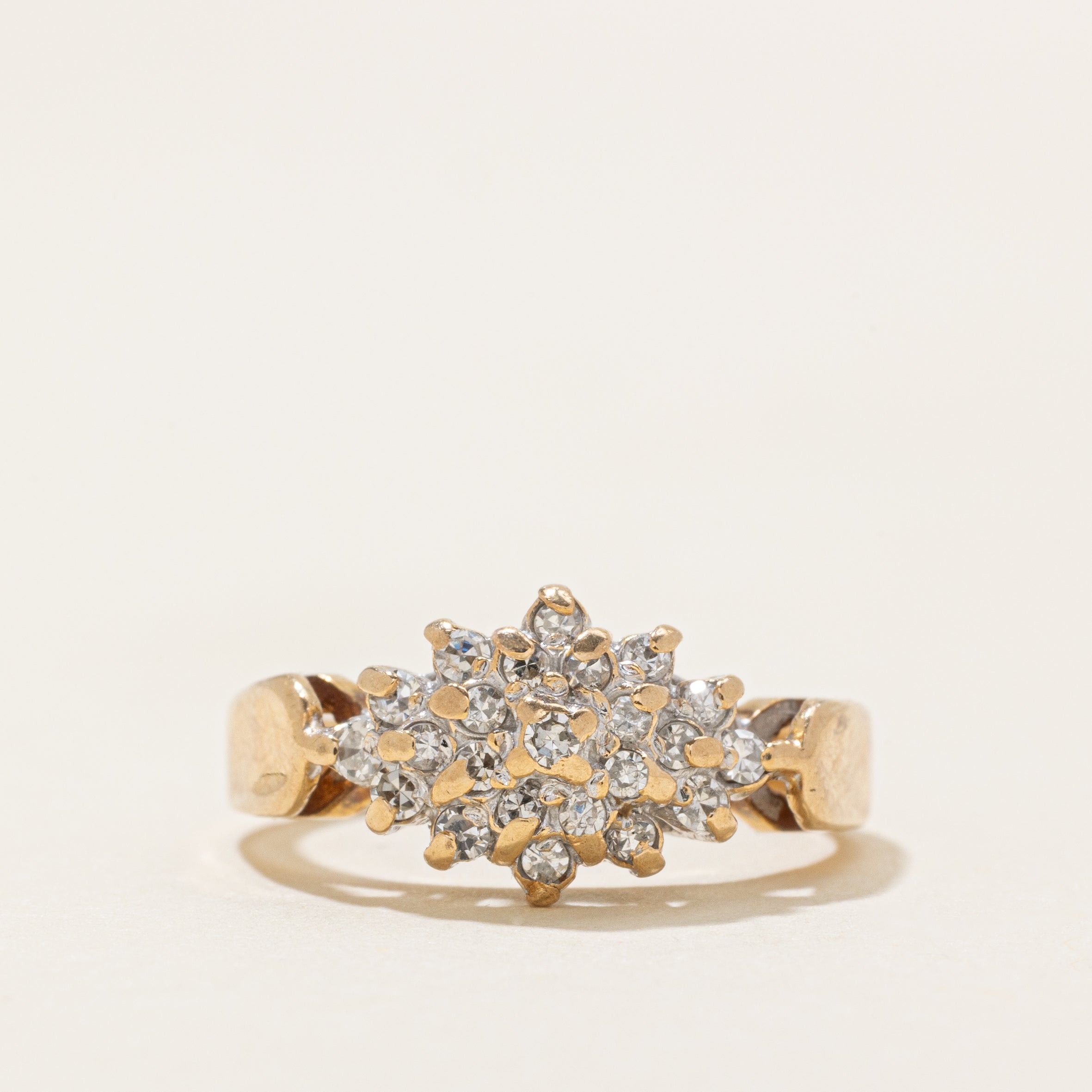 14k Diamond Petal Cluster Ring | 0.25ctw | SZ 4.5 |