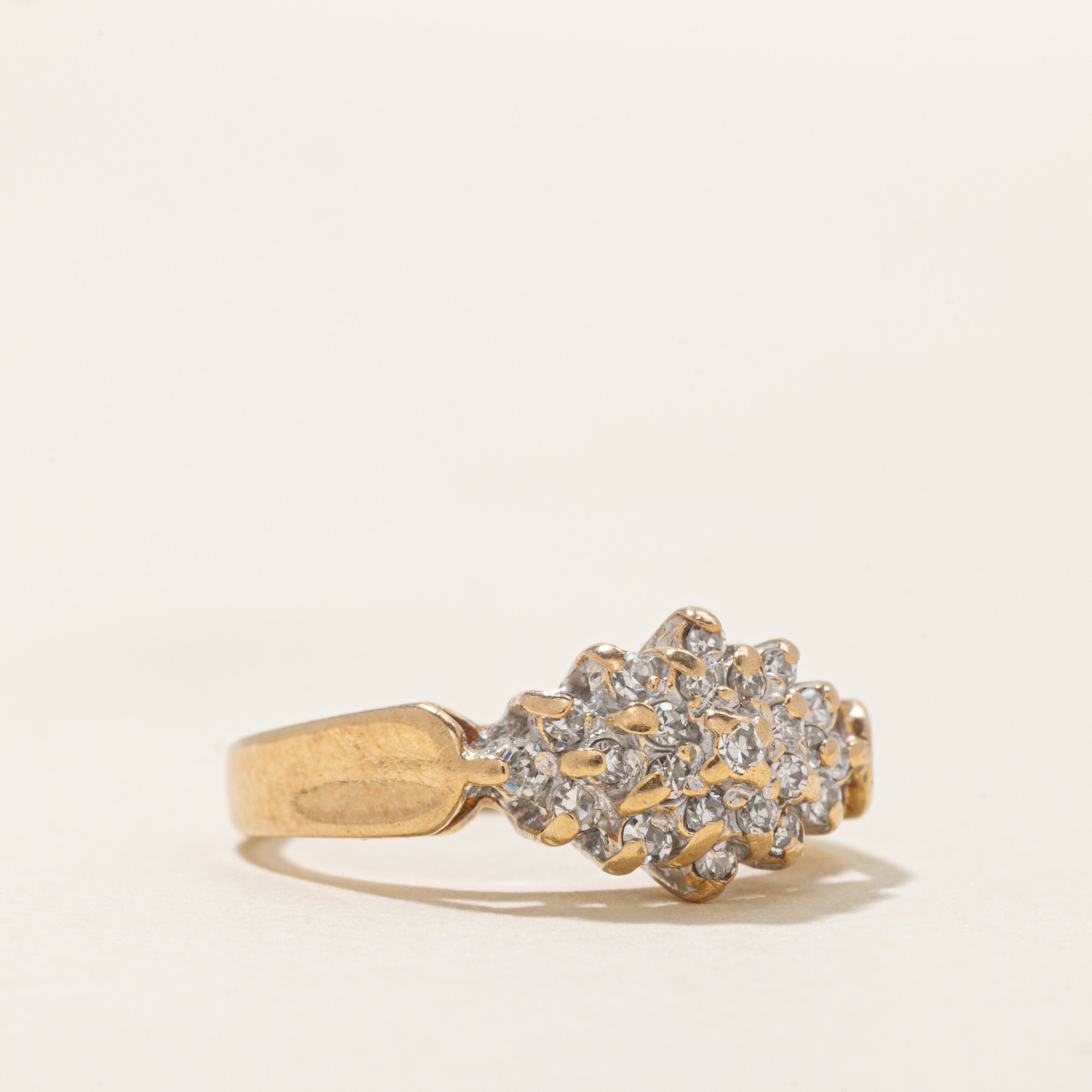 14k Diamond Petal Cluster Ring | 0.25ctw | SZ 4.5 |