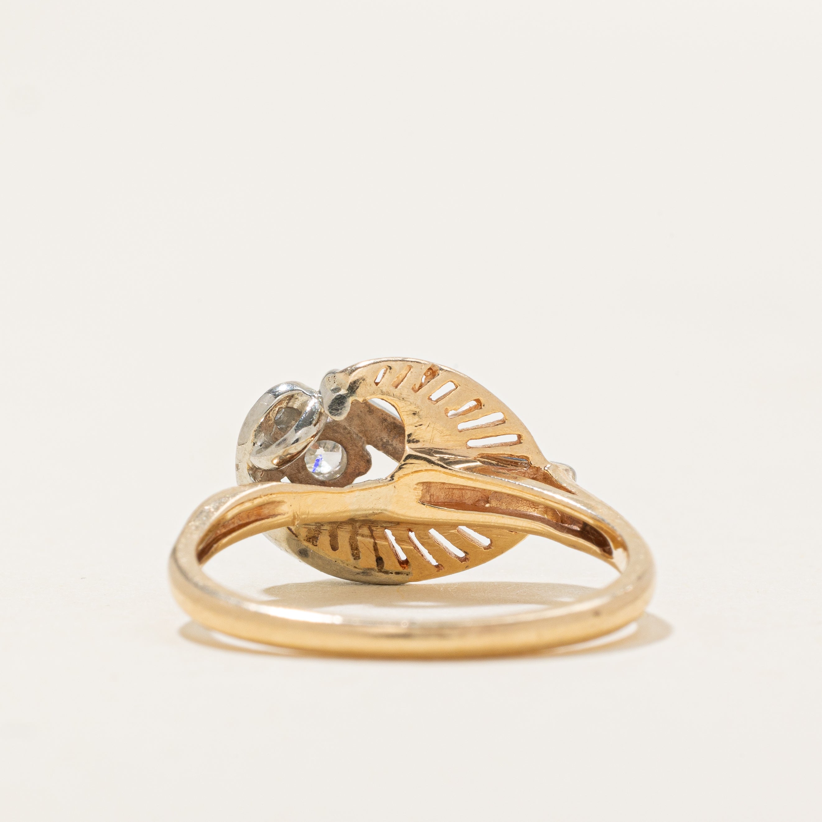 Diamond Accented Textured Abstract Ring | 0.13ctw | SZ 6.0 |