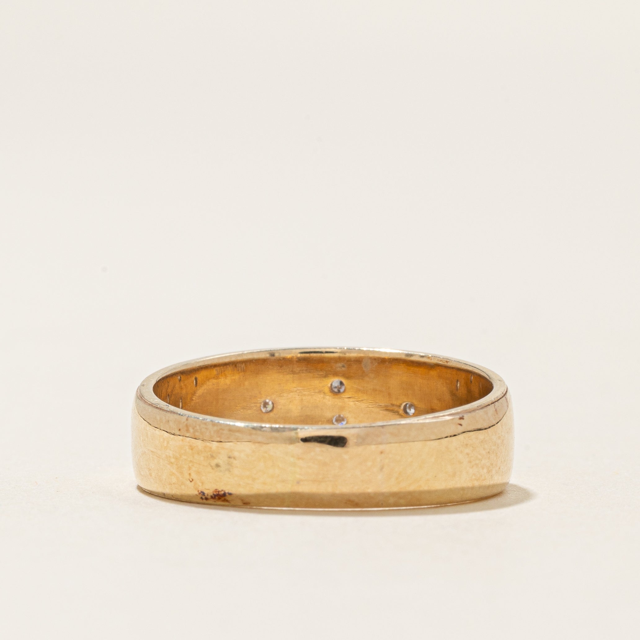 Diamond Accent Band | 0.02ctw | SZ 7.5 |