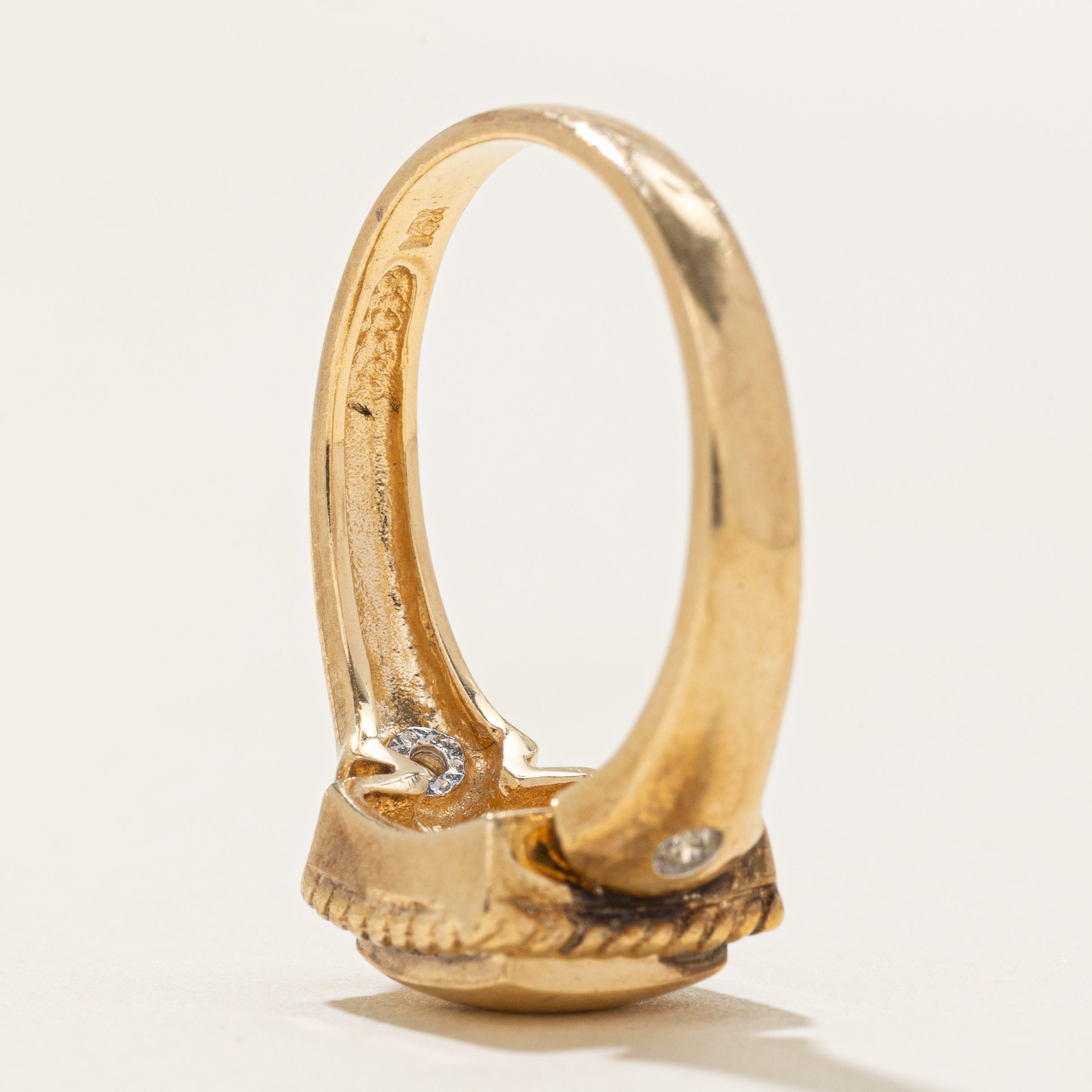 Flush Set Diamond Rope Textured Ring | 0.18ctw | SZ 7.25 |