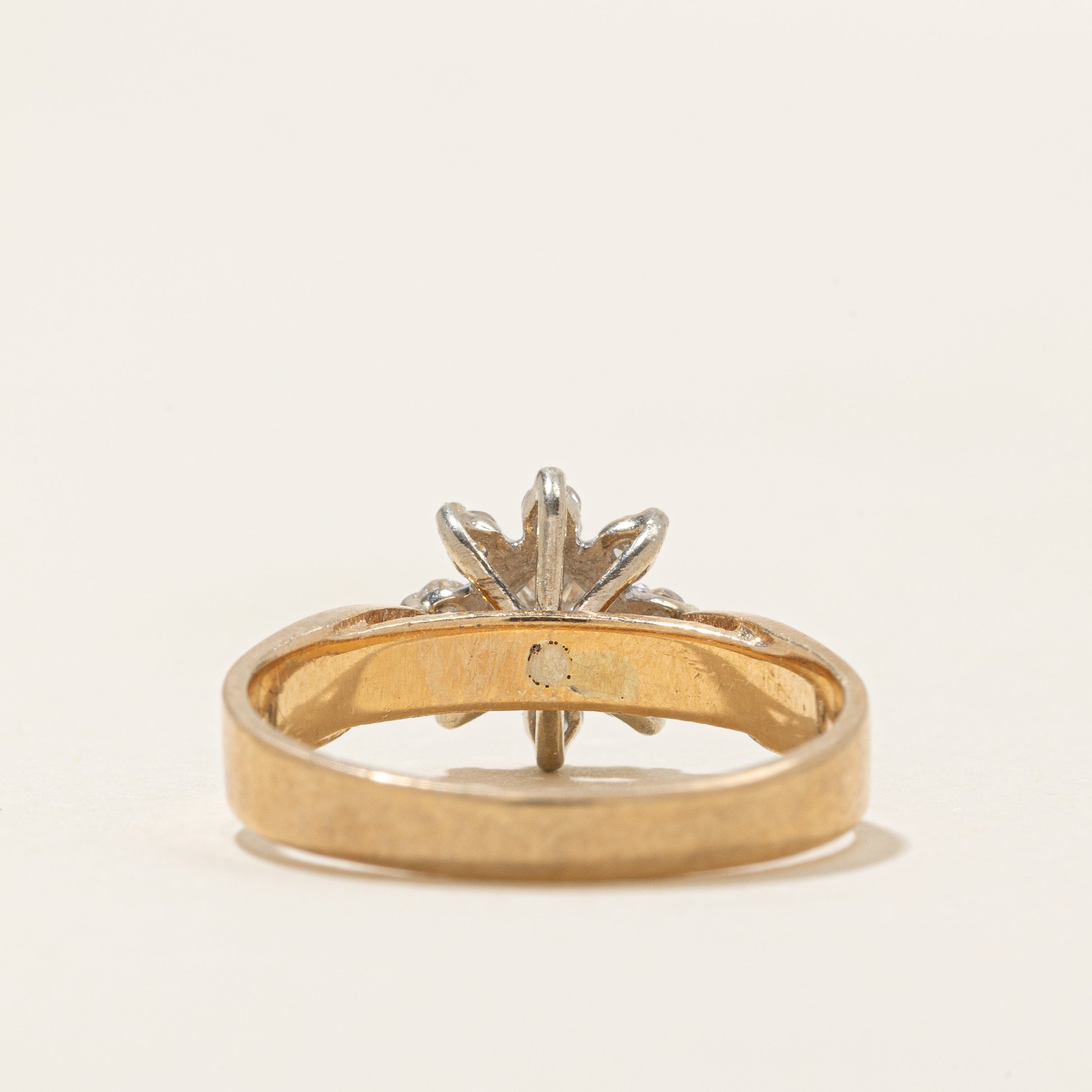 14k Diamond Petal Halo Ring | 0.23ctw | SZ 6.0 |