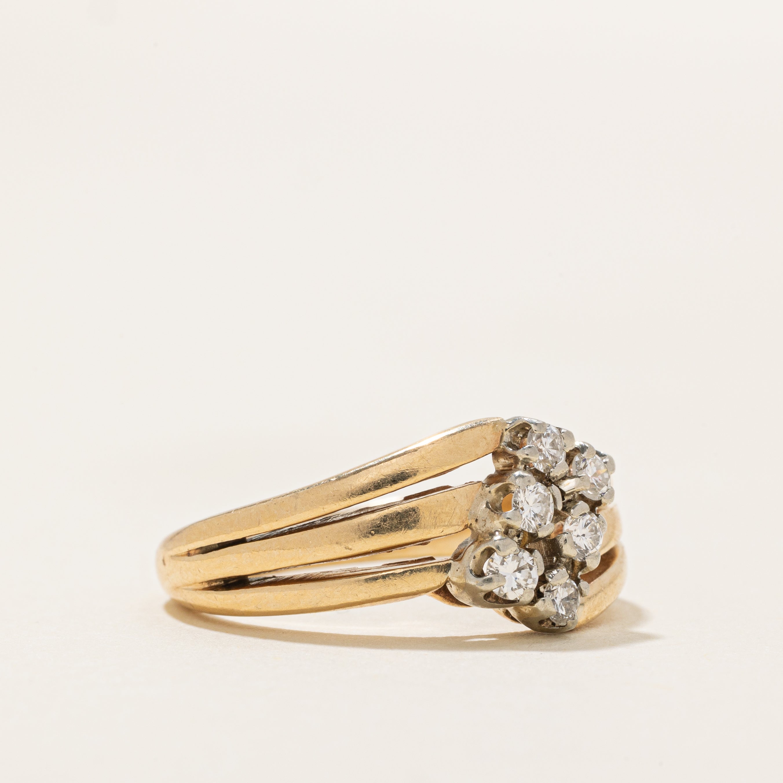 Diamond Grid Openwork Bypass Ring | 0.24ctw | SZ 5.75 |