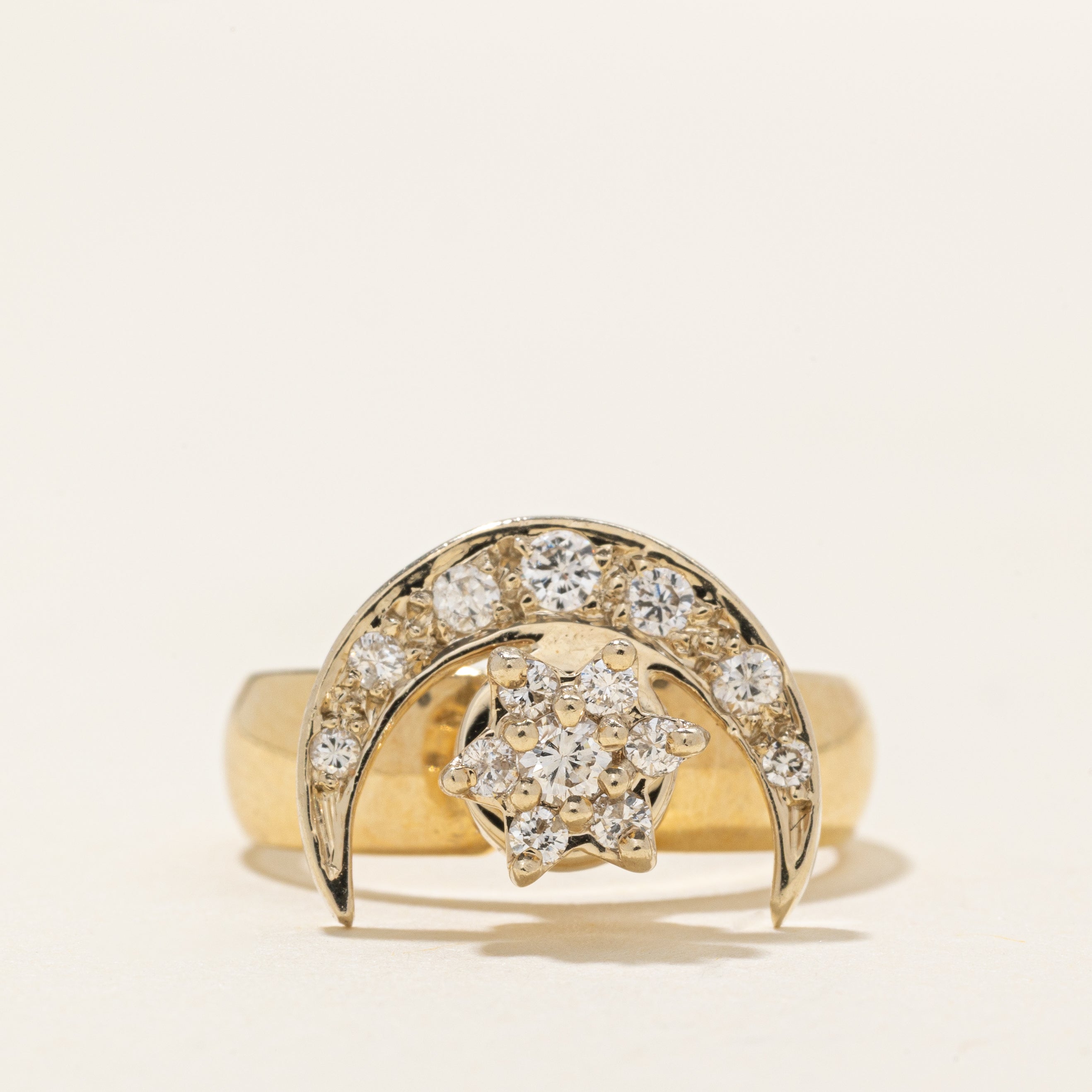 Diamond Moon & Star Spinning Ring | 0.25ctw | SZ 5.5 |