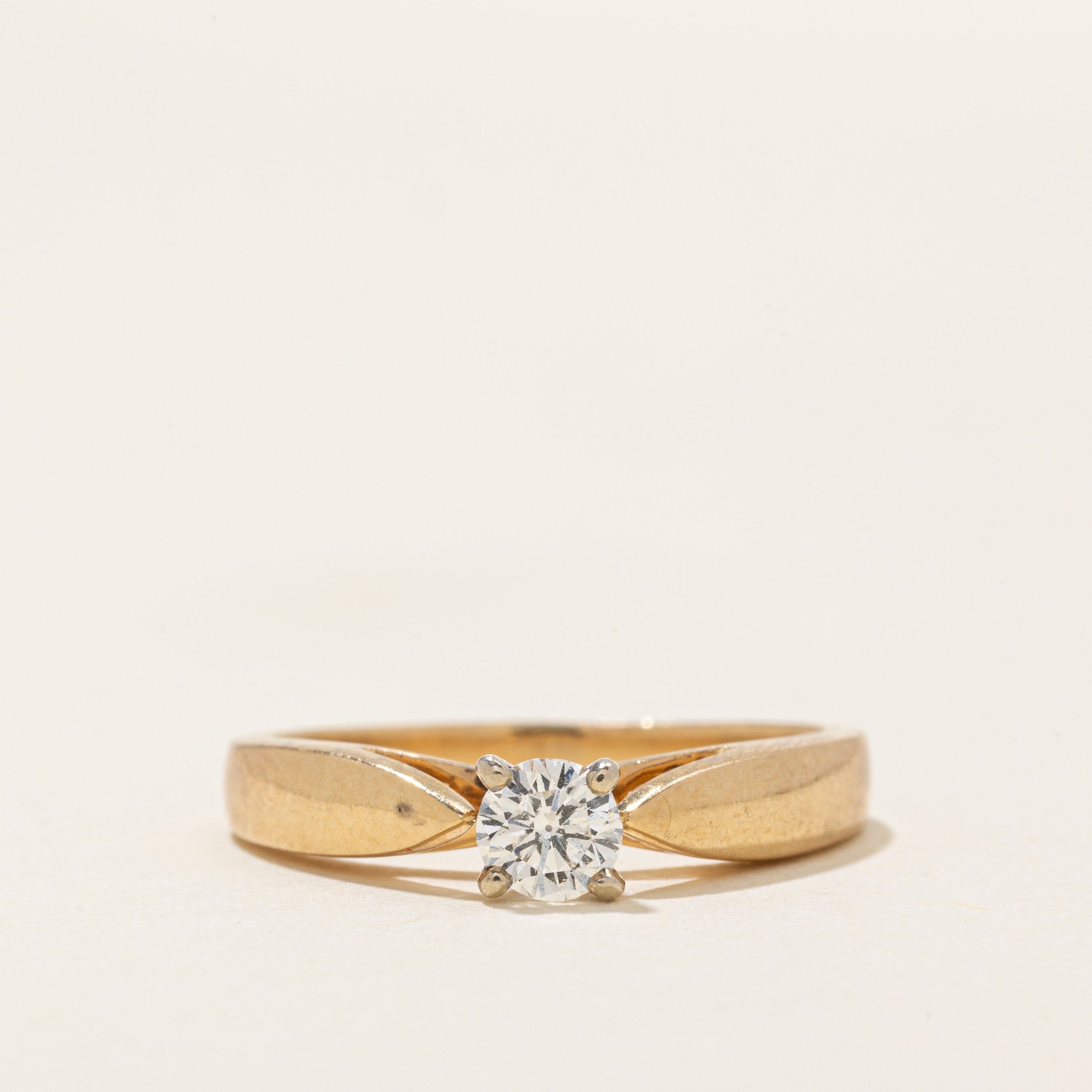 Solitaire Diamond Reverse Tapered Ring | 0.25ctw | SZ 5.75 |