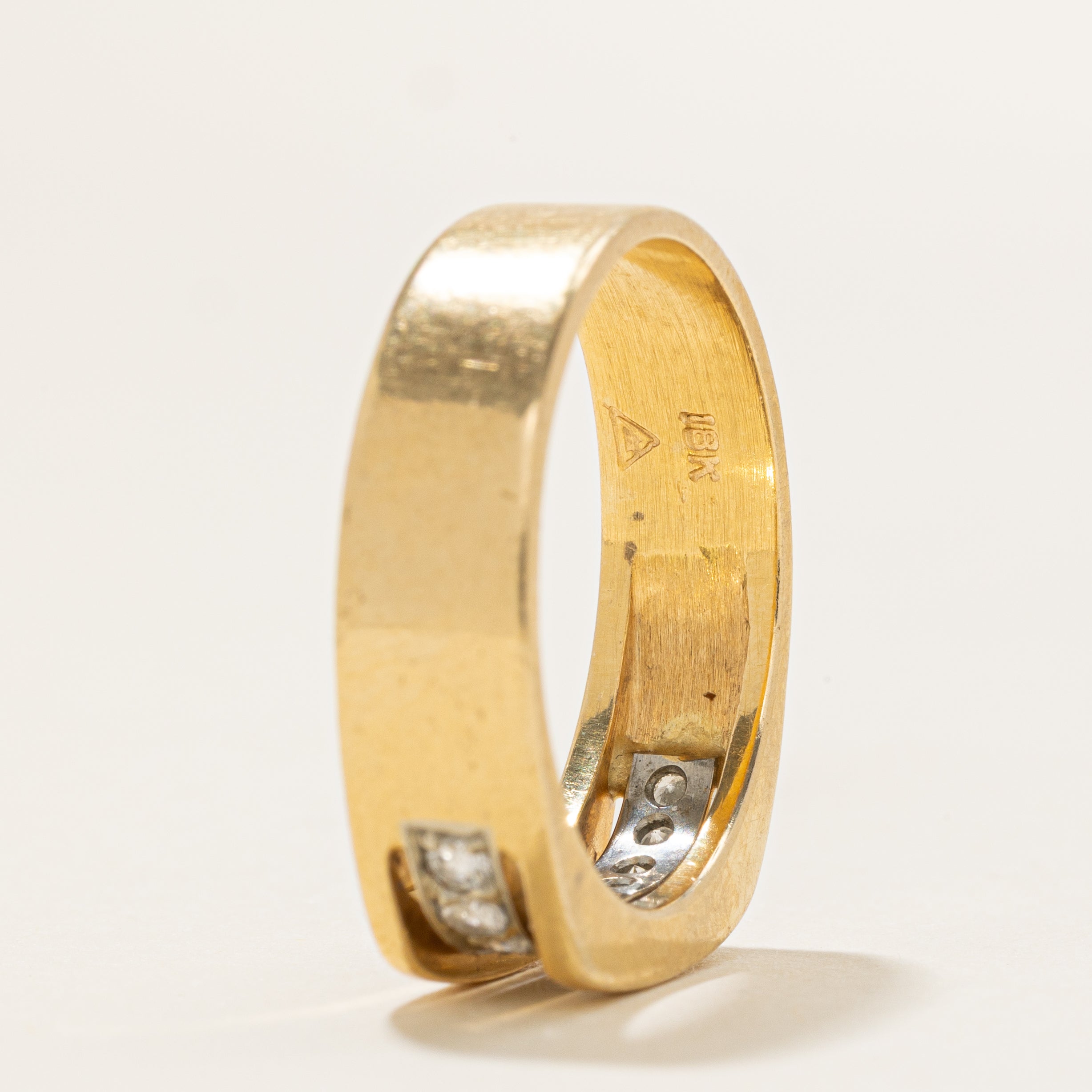 18k Semi Eternity Diamond Soft Square Band | 0.25ctw | SZ 9.5 |